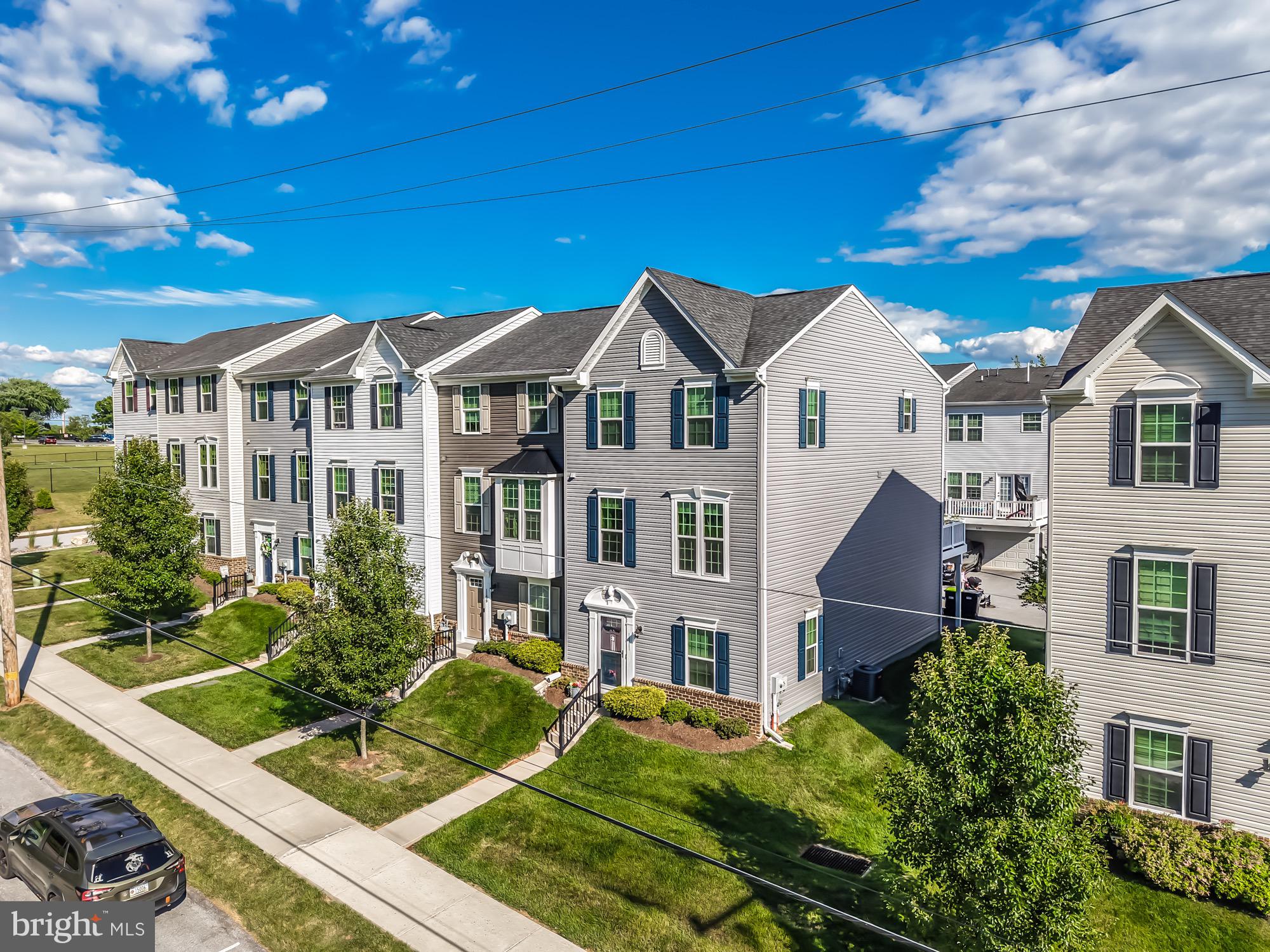 FILLMORE VILLAGE - Residential