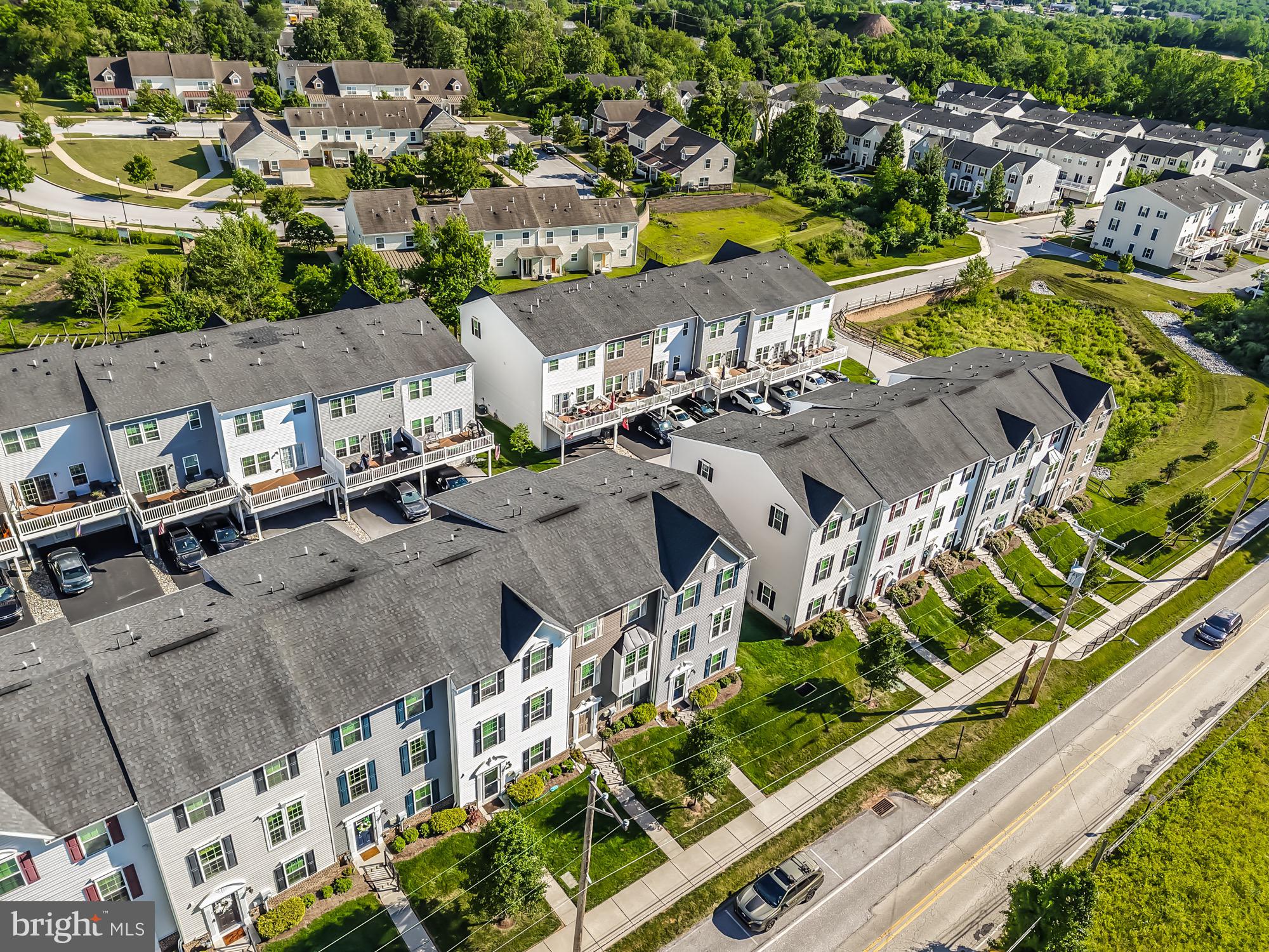 FILLMORE VILLAGE - Residential