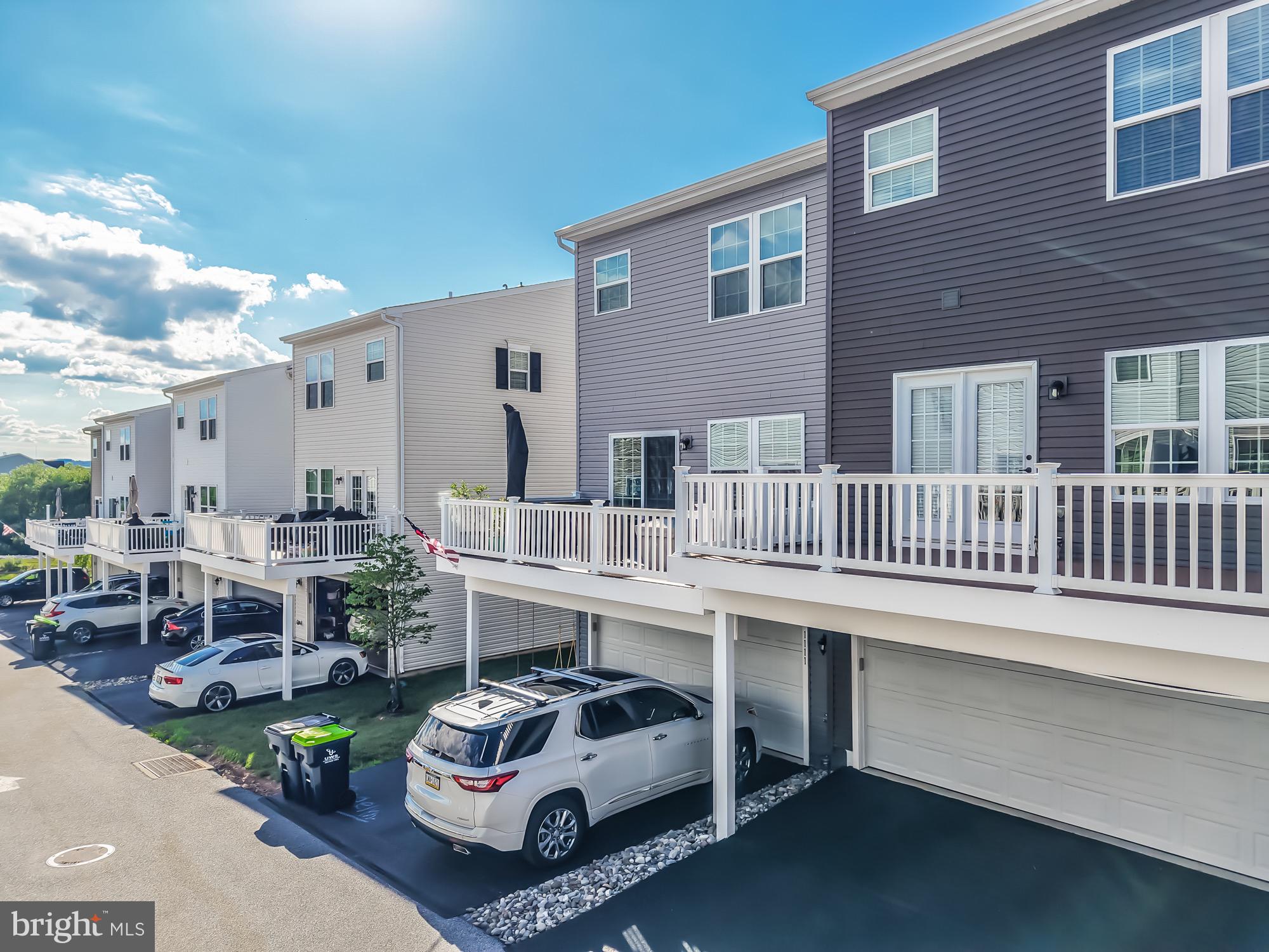 FILLMORE VILLAGE - Residential