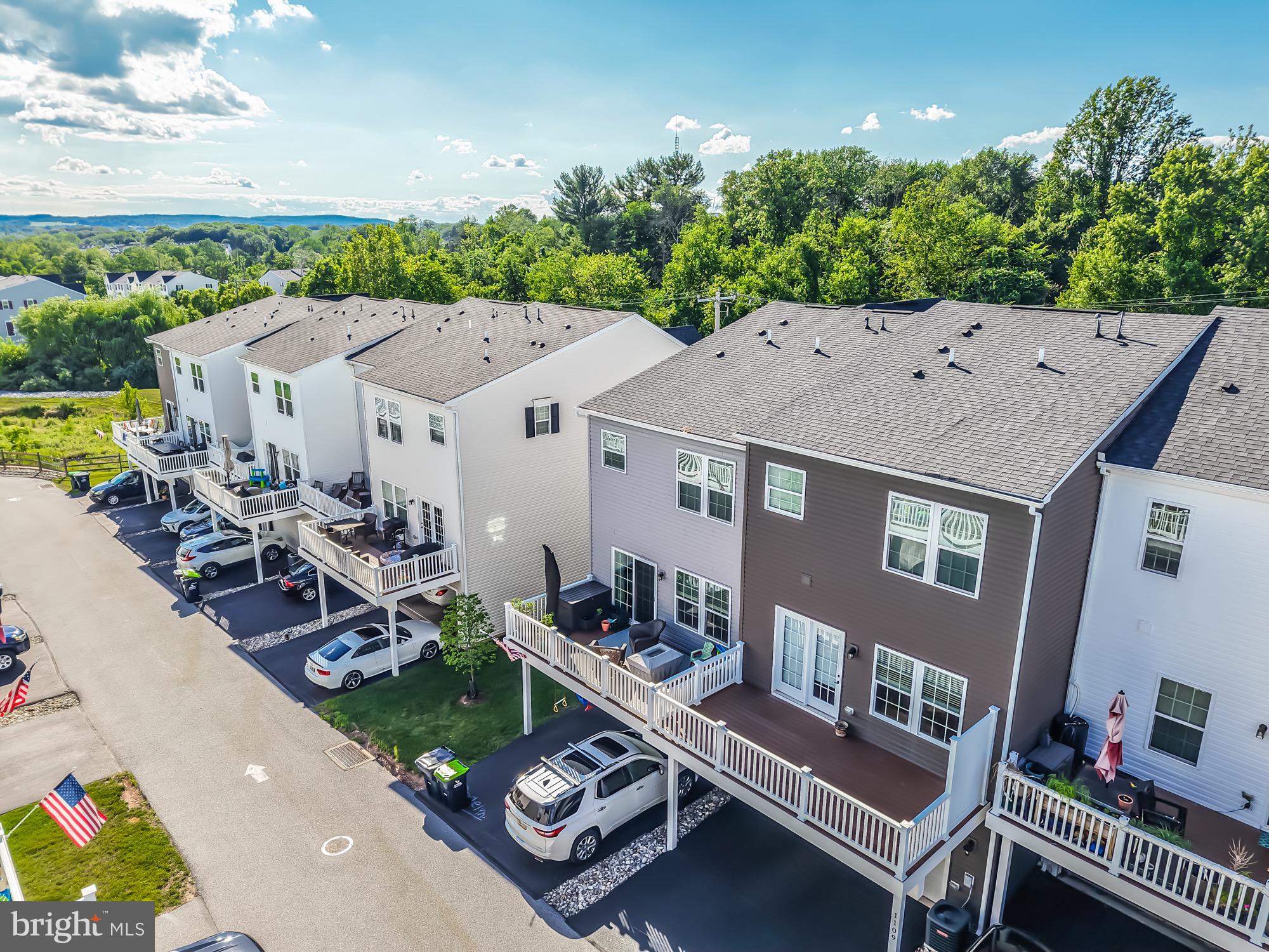FILLMORE VILLAGE - Residential