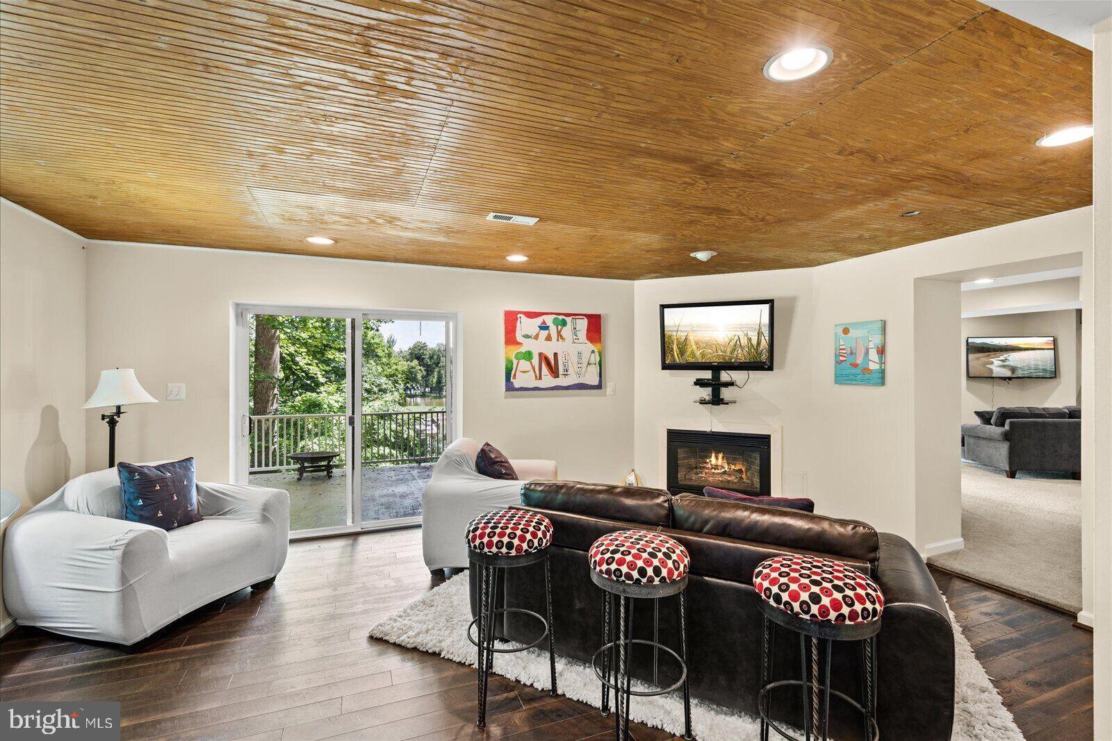 MORGAN II - Residential