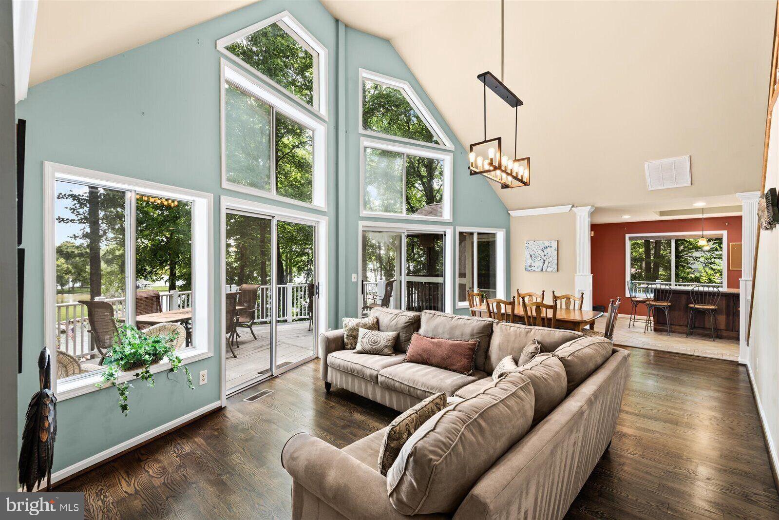 MORGAN II - Residential