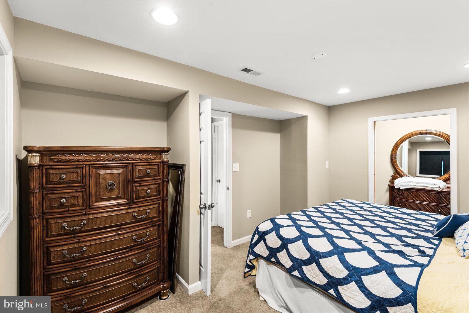 MORGAN II - Residential