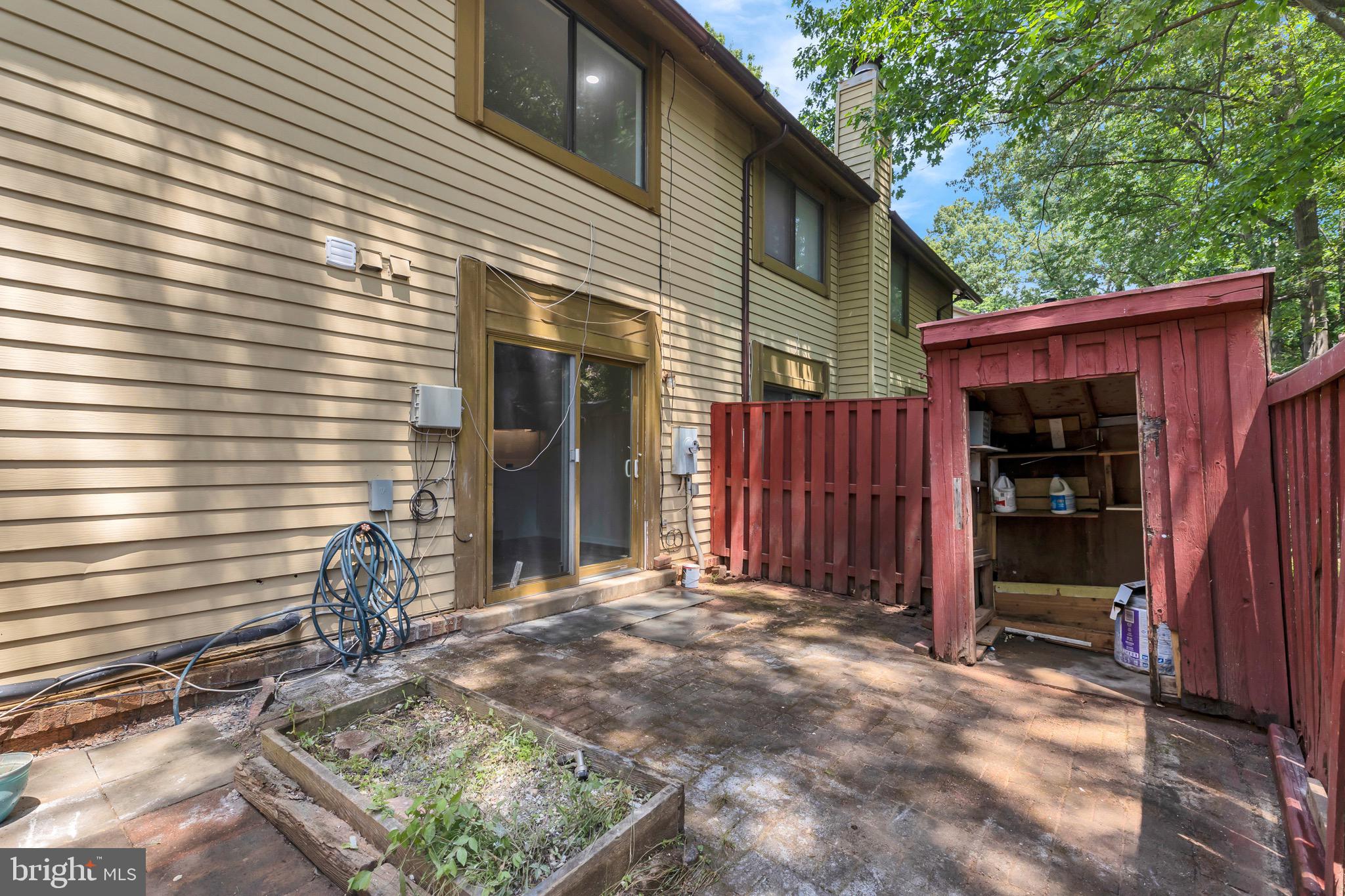 BURKE CENTRE - Residential