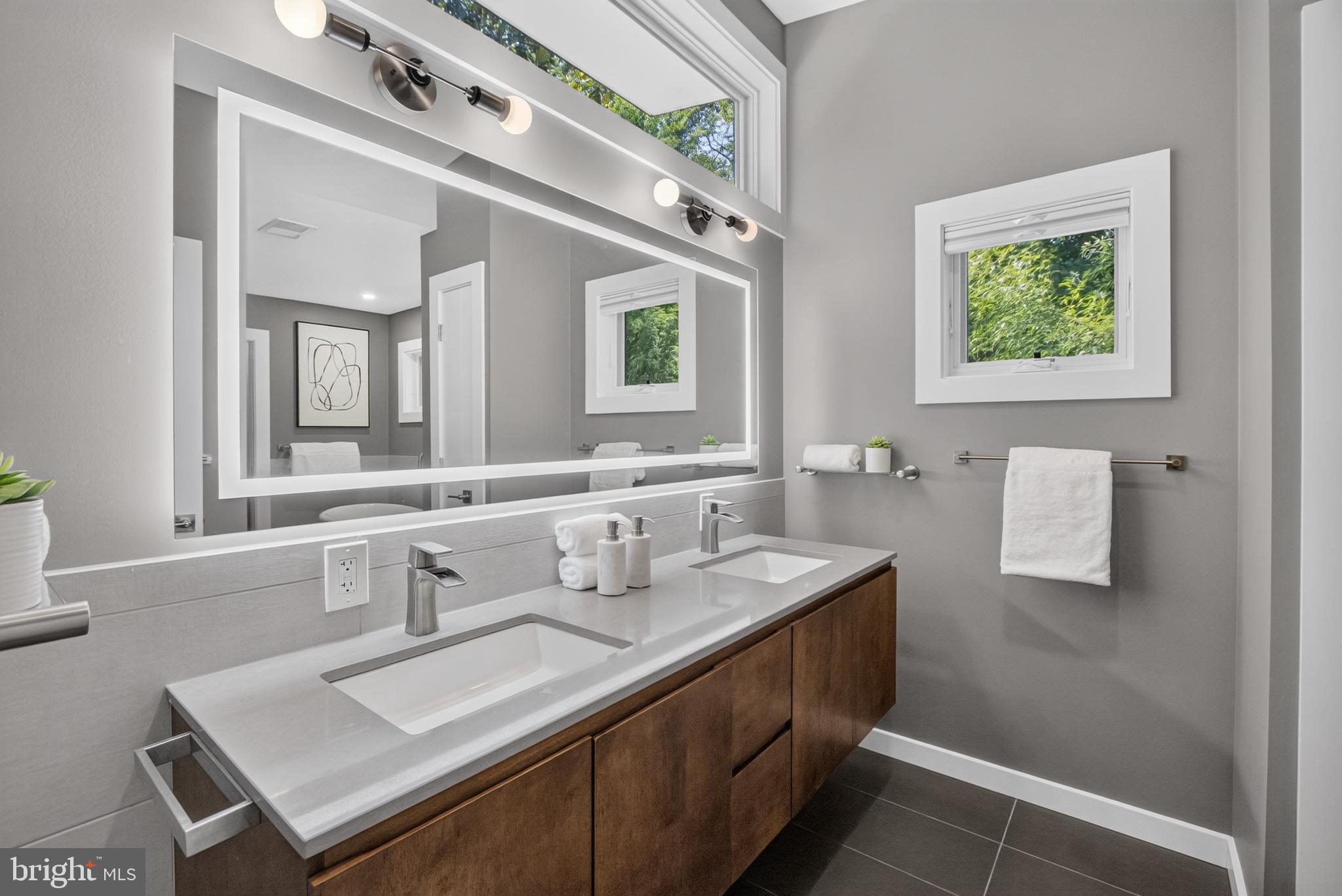 GLEN ECHO HEIGHTS - Residential