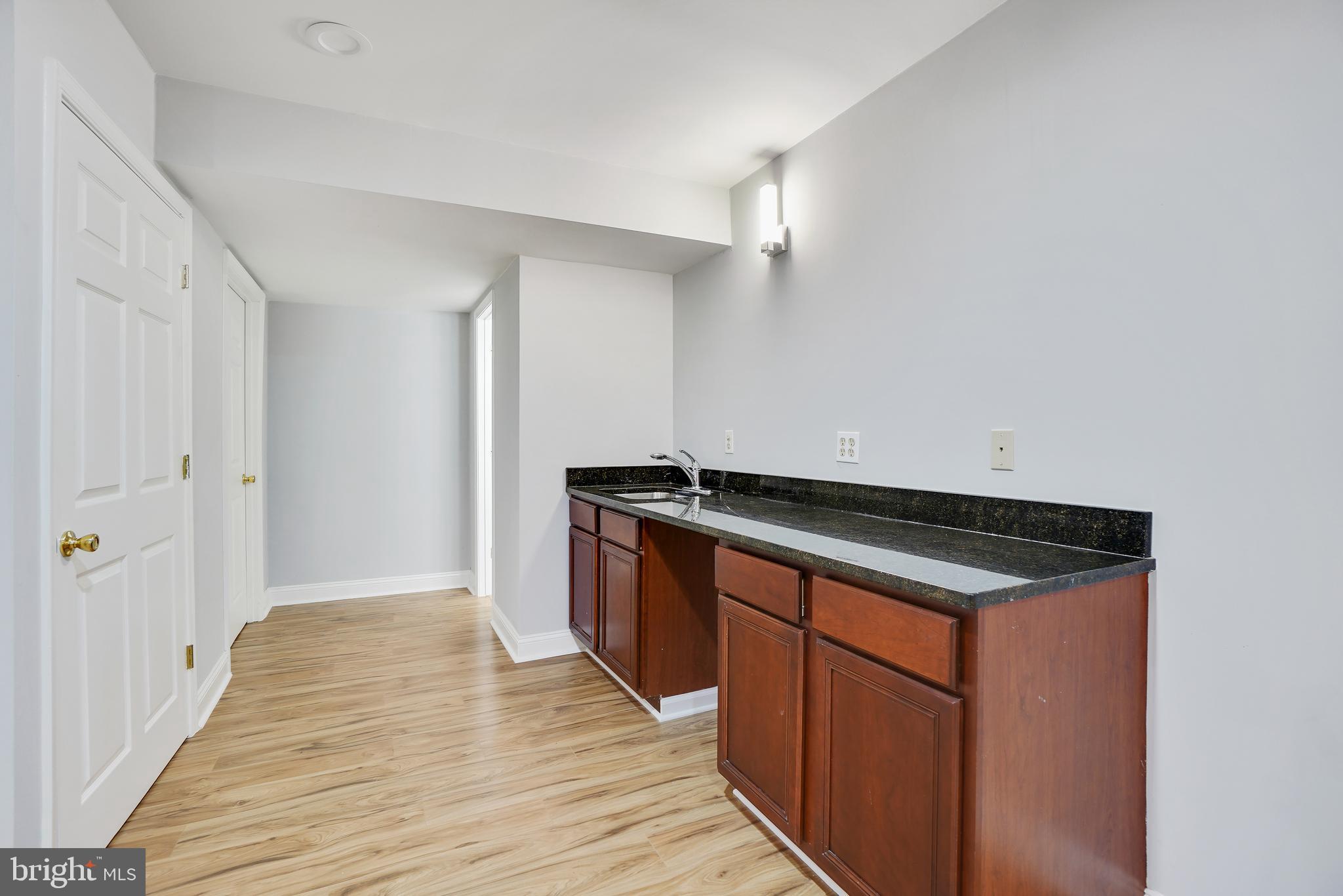 RIVER CREEK - Residential