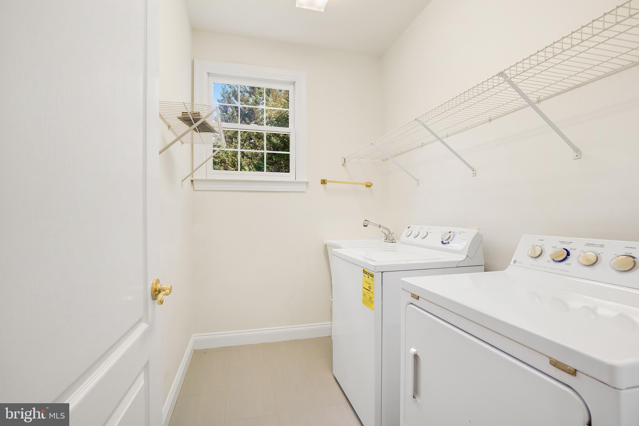 RIVER CREEK - Residential