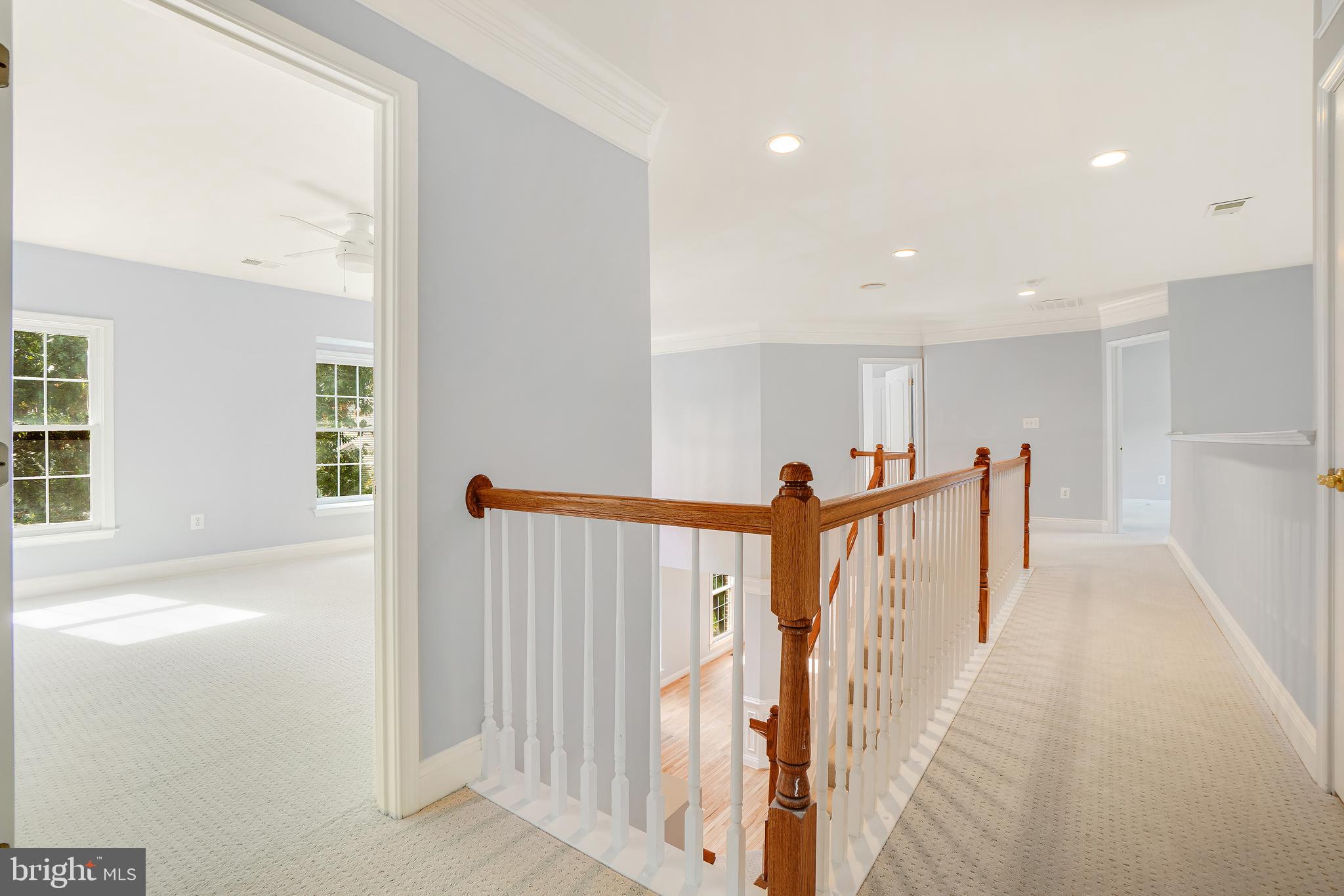 RIVER CREEK - Residential