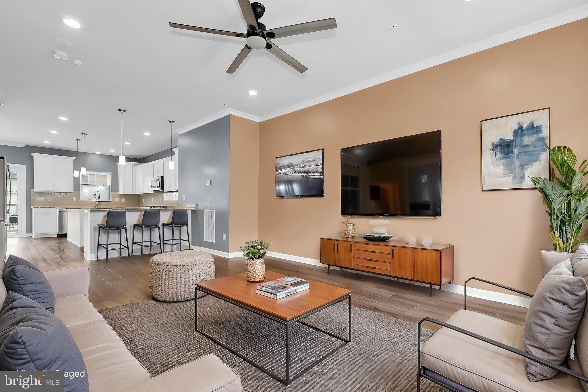 CLARKSBURG SQUARE - Residential