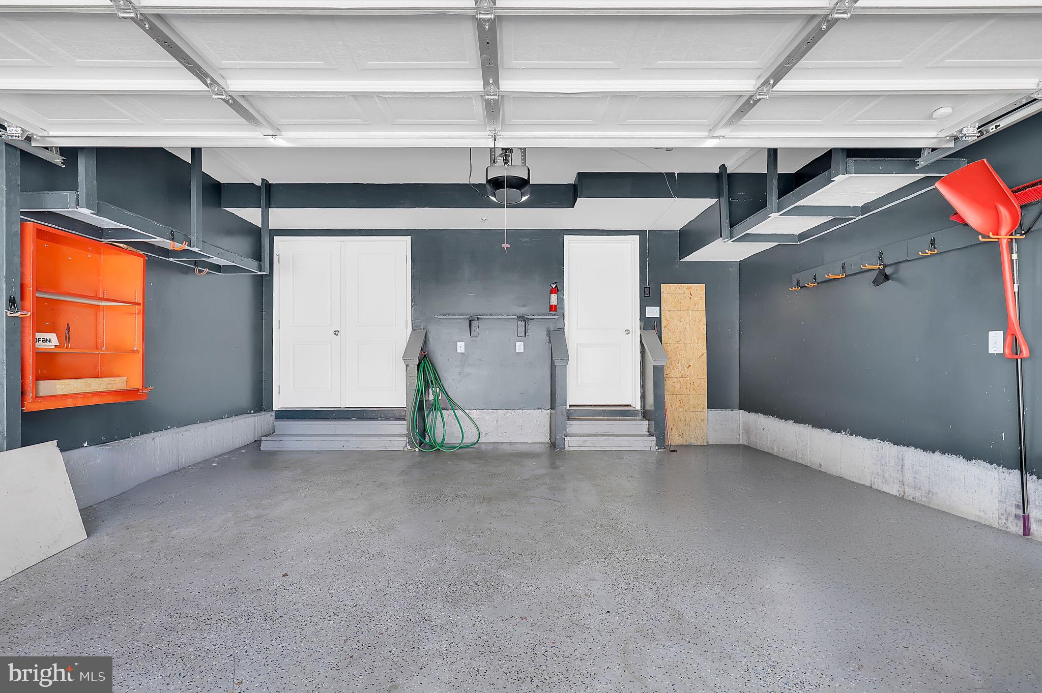 CLARKSBURG SQUARE - Residential