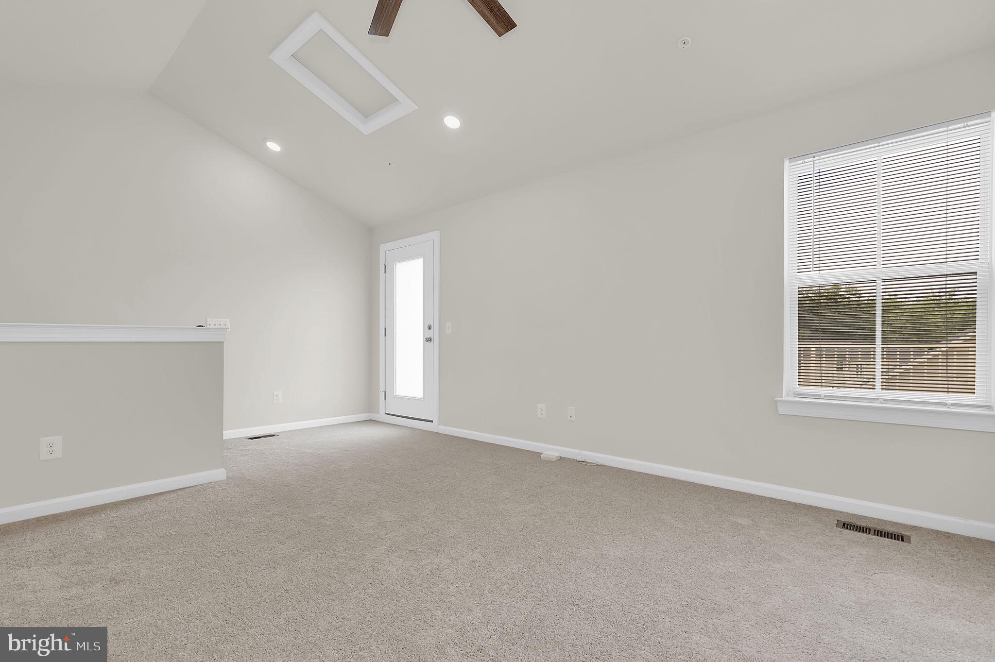CLARKSBURG SQUARE - Residential