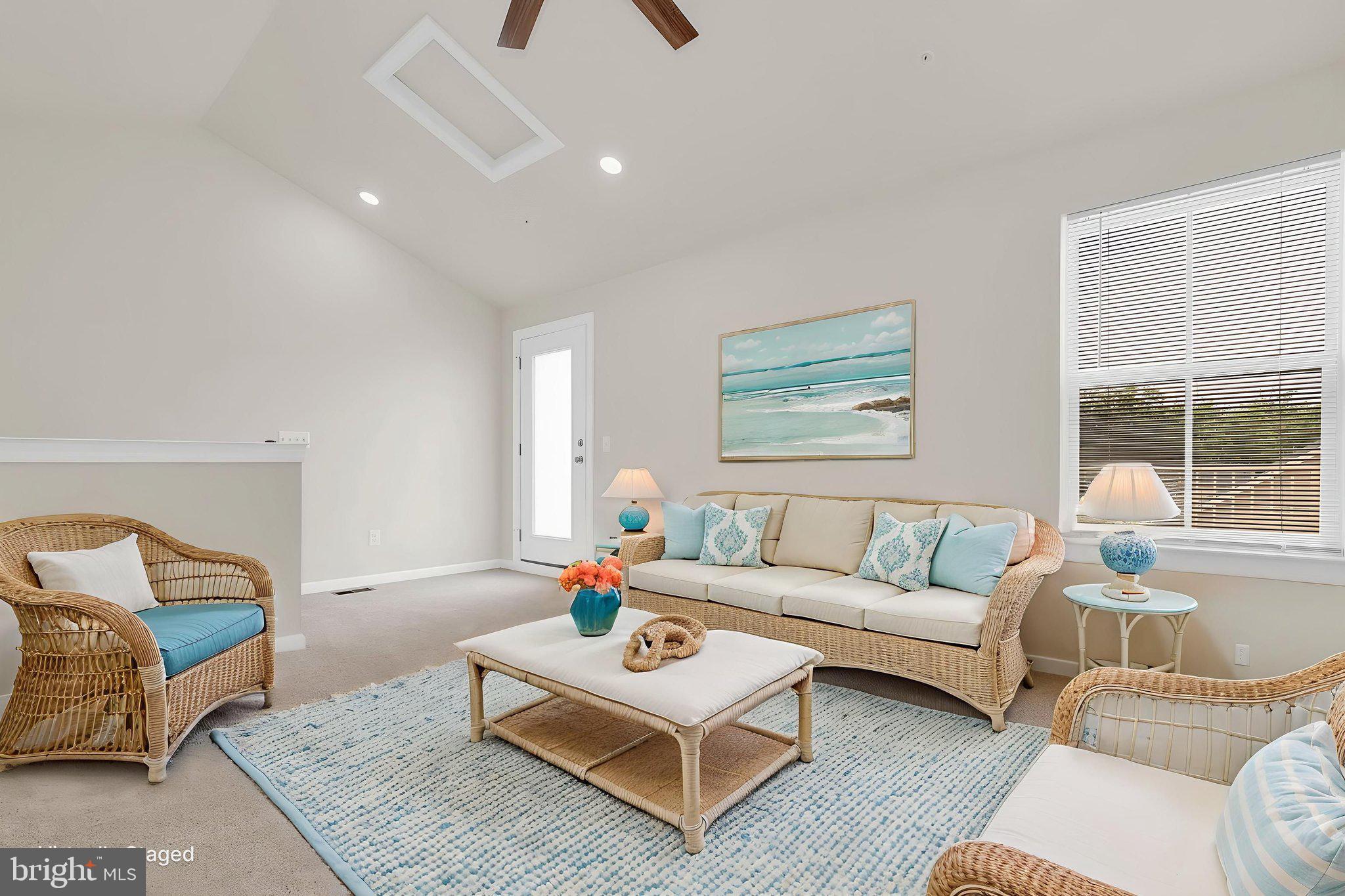 CLARKSBURG SQUARE - Residential