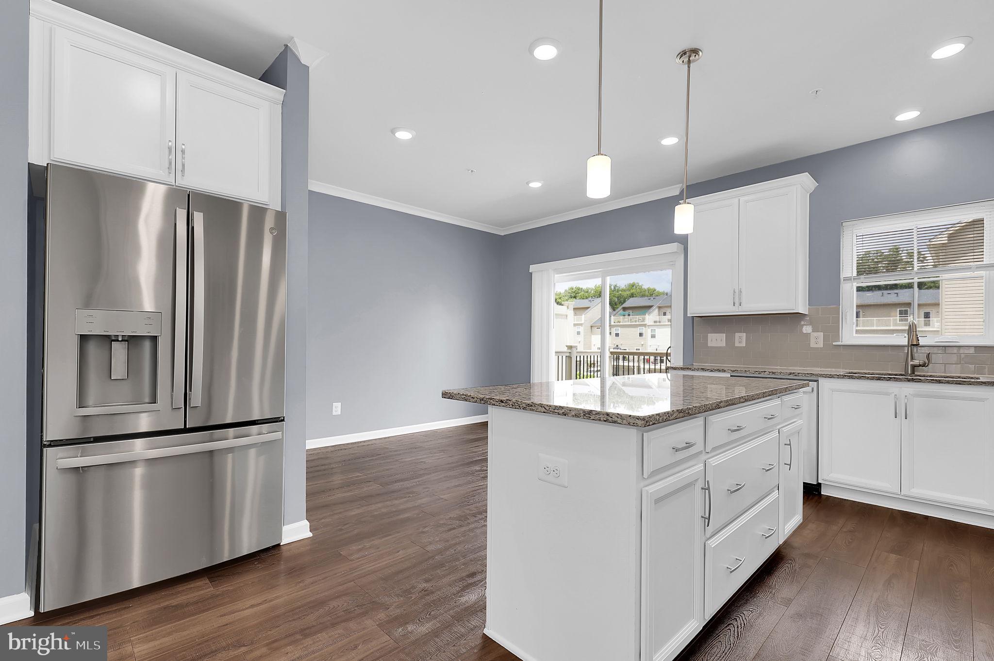 CLARKSBURG SQUARE - Residential