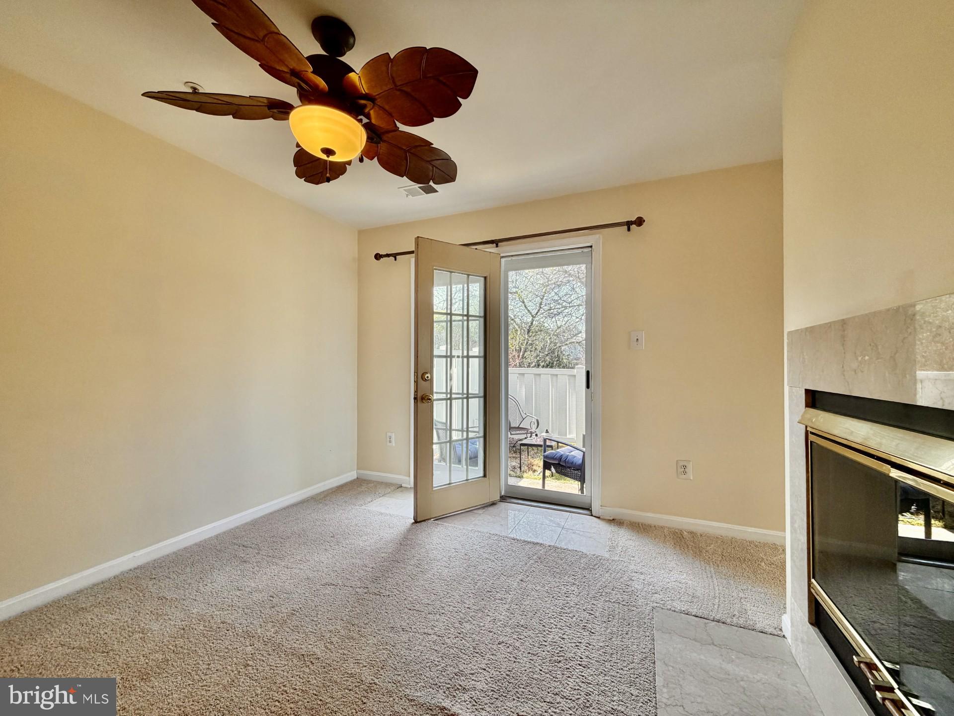 MANCHESTER FARM - Residential Lease