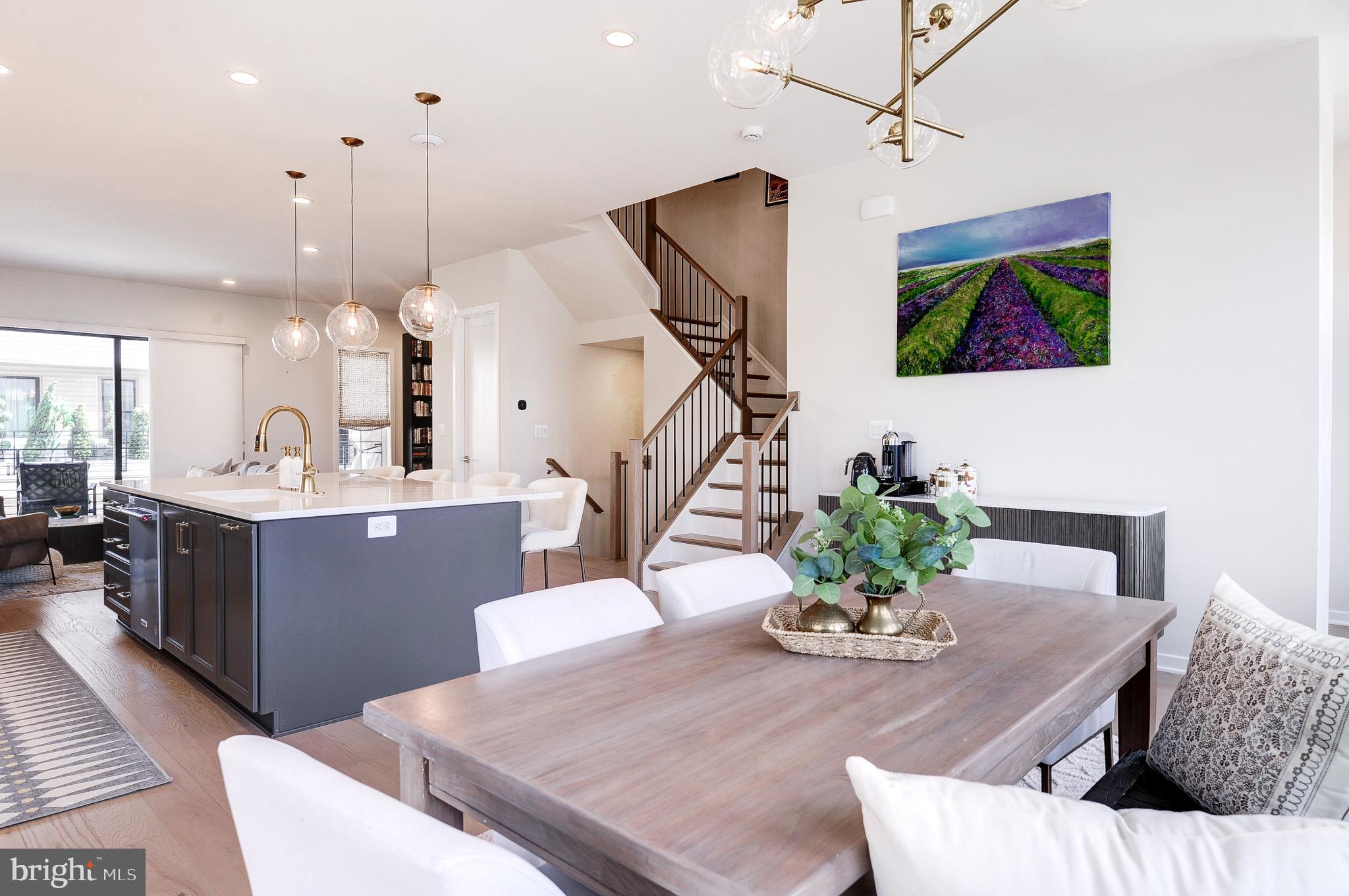 METRO WALK AT MOOREFIELD STATION - Residential