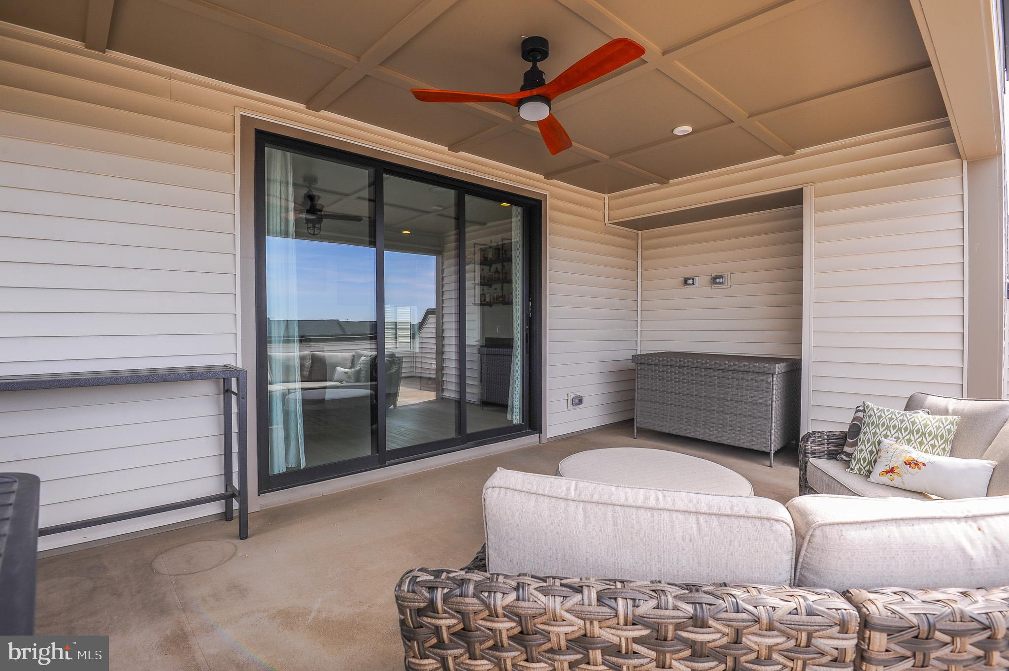 METRO WALK AT MOOREFIELD STATION - Residential