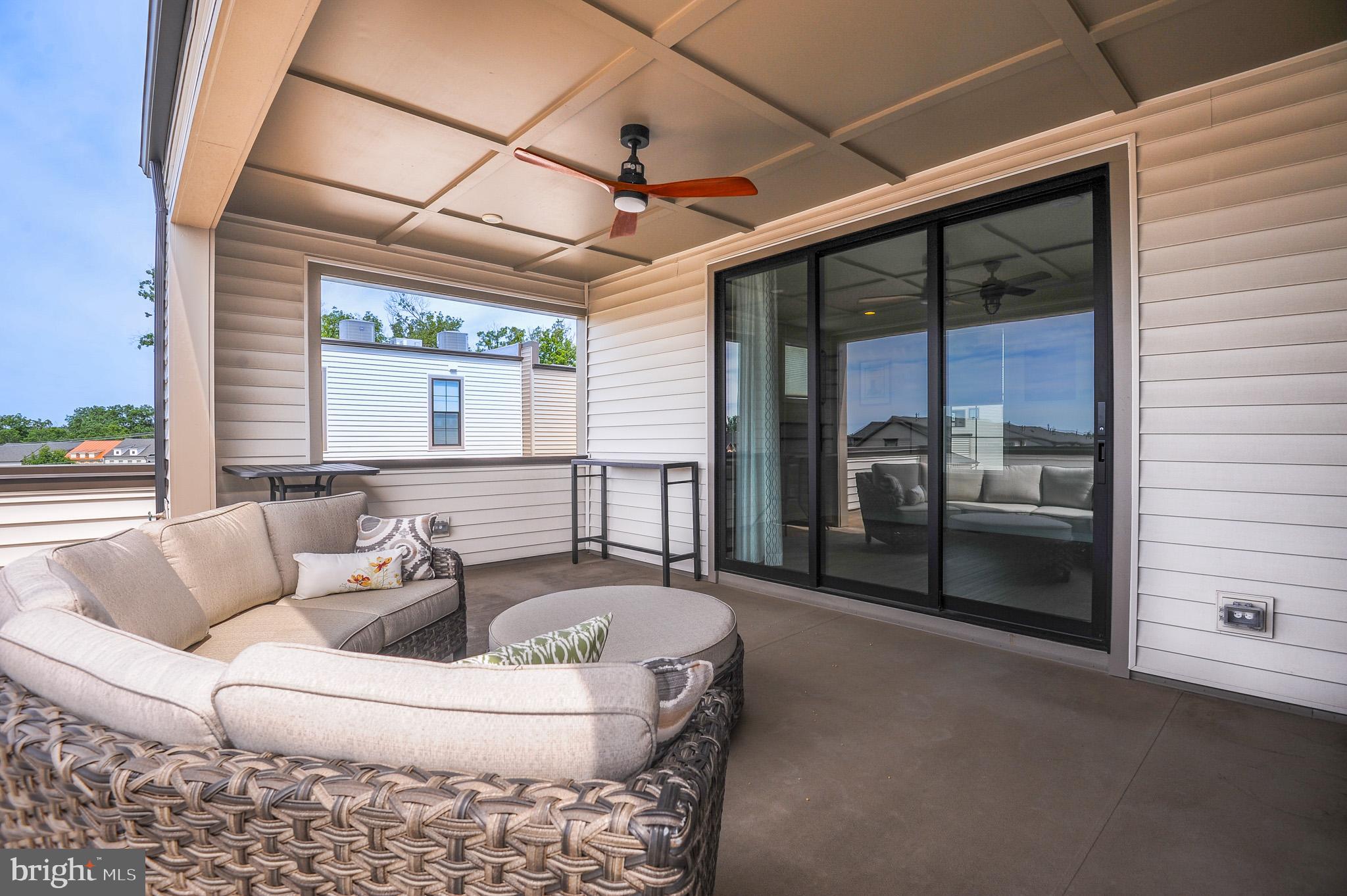 METRO WALK AT MOOREFIELD STATION - Residential