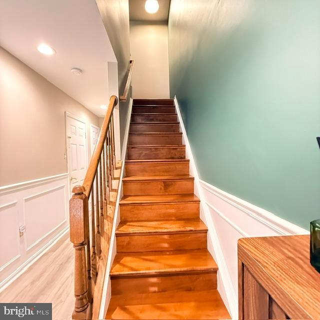 GLEN OAKS CONDOMINIUM - Residential