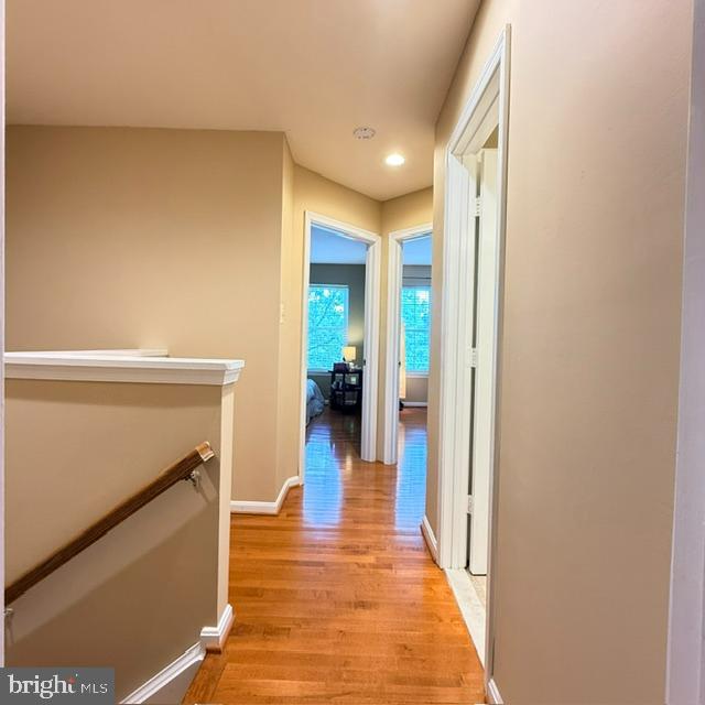 GLEN OAKS CONDOMINIUM - Residential