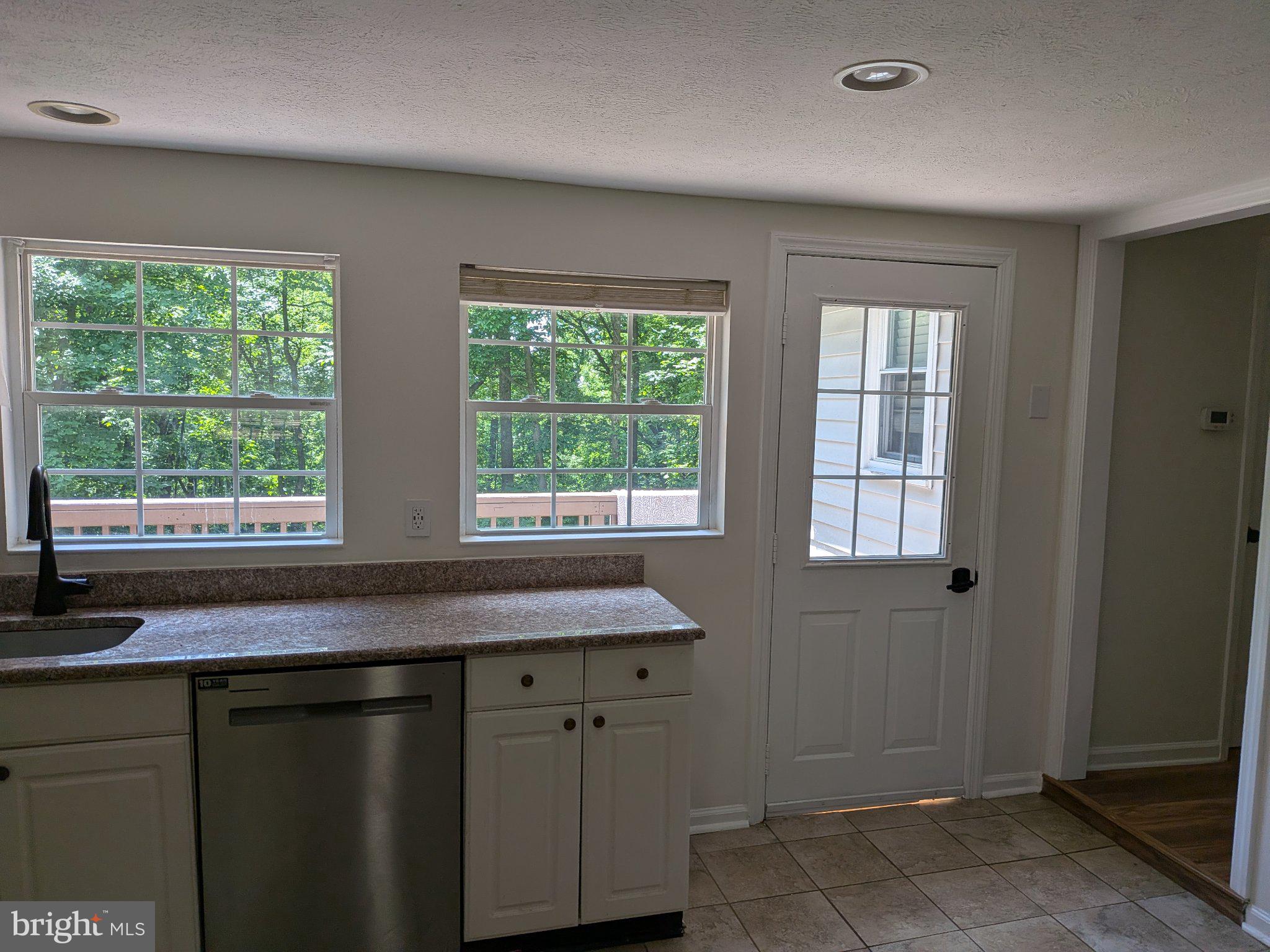SKYLAND ESTATES - Residential