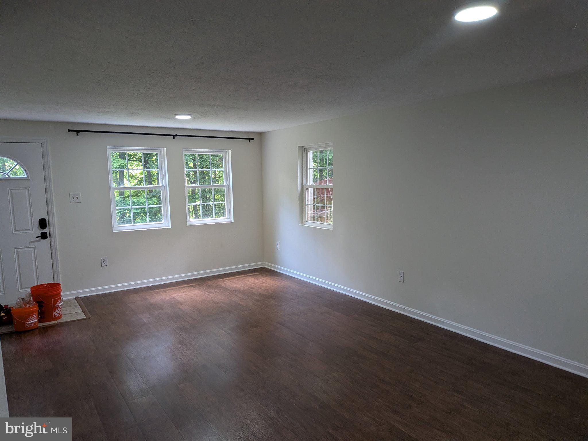 SKYLAND ESTATES - Residential