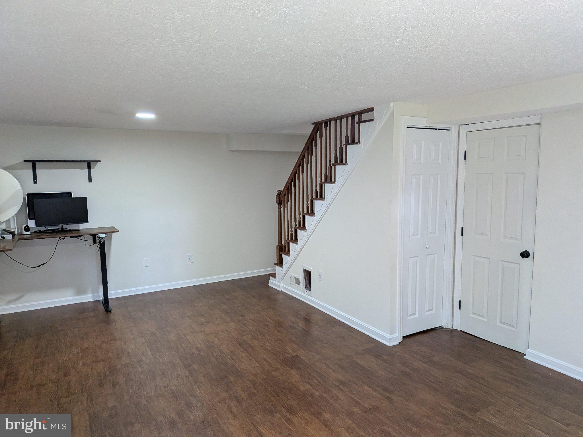 SKYLAND ESTATES - Residential