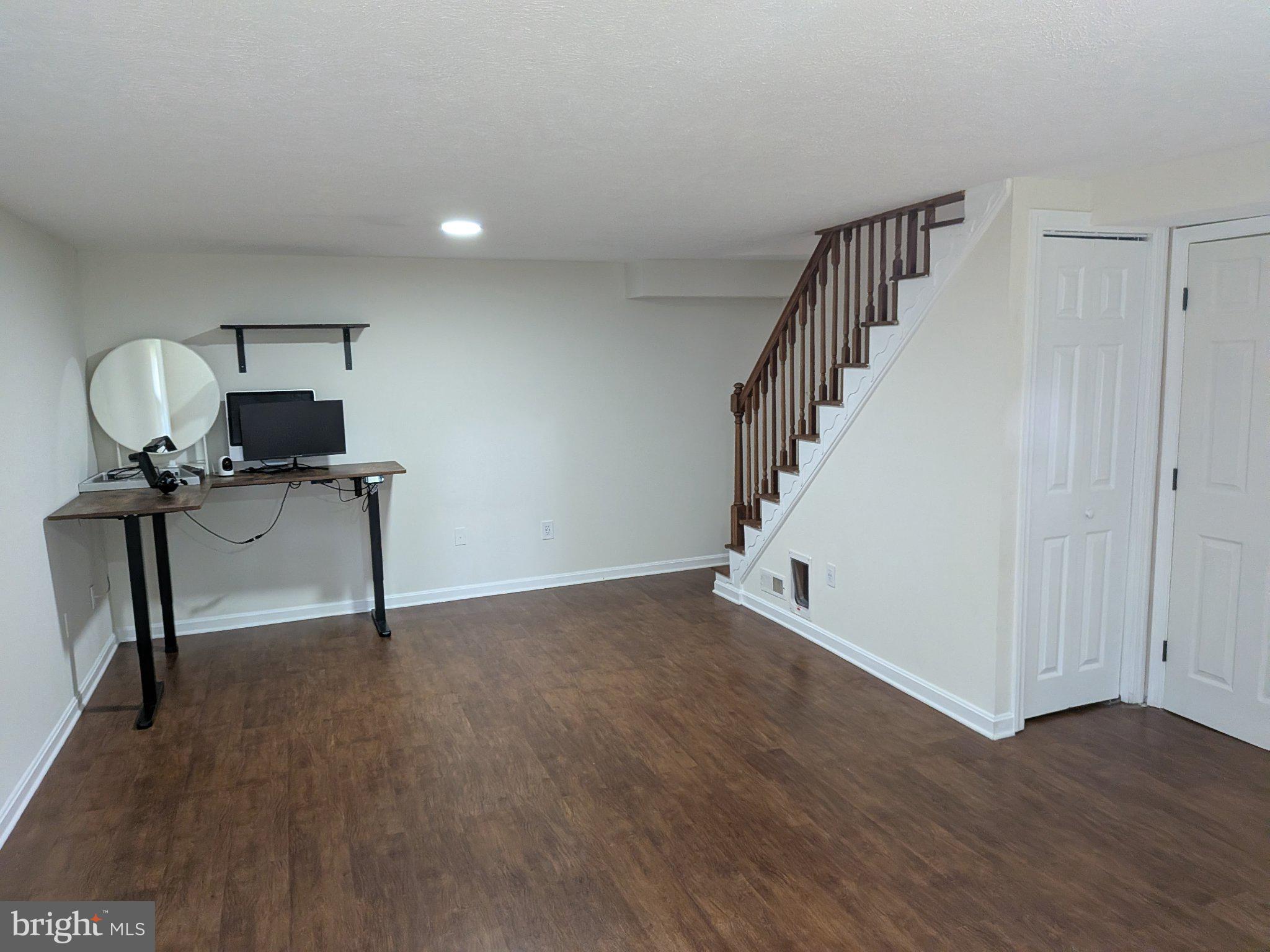 SKYLAND ESTATES - Residential