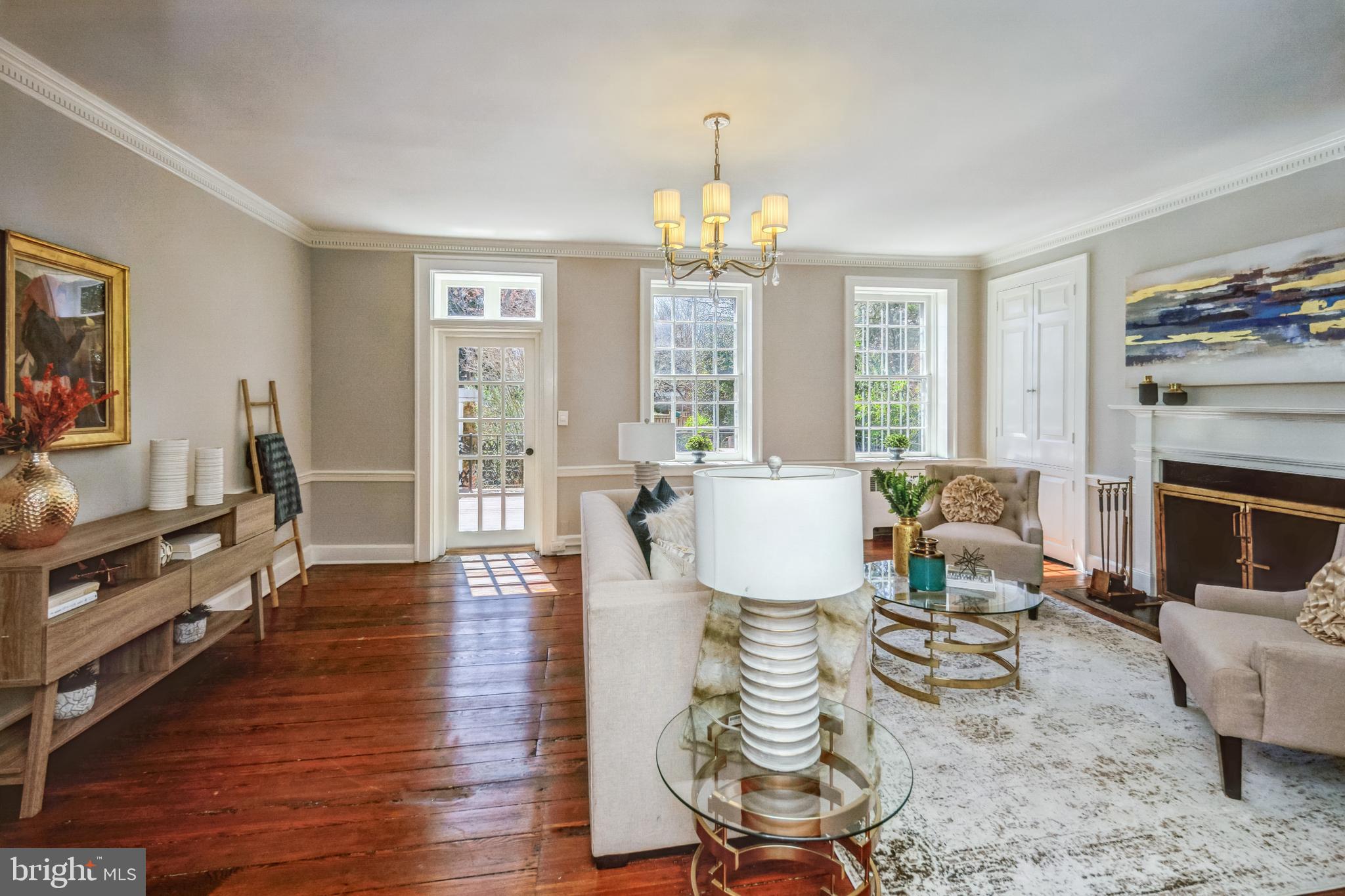 OLD TOWN ALEXANDRIA - Residential