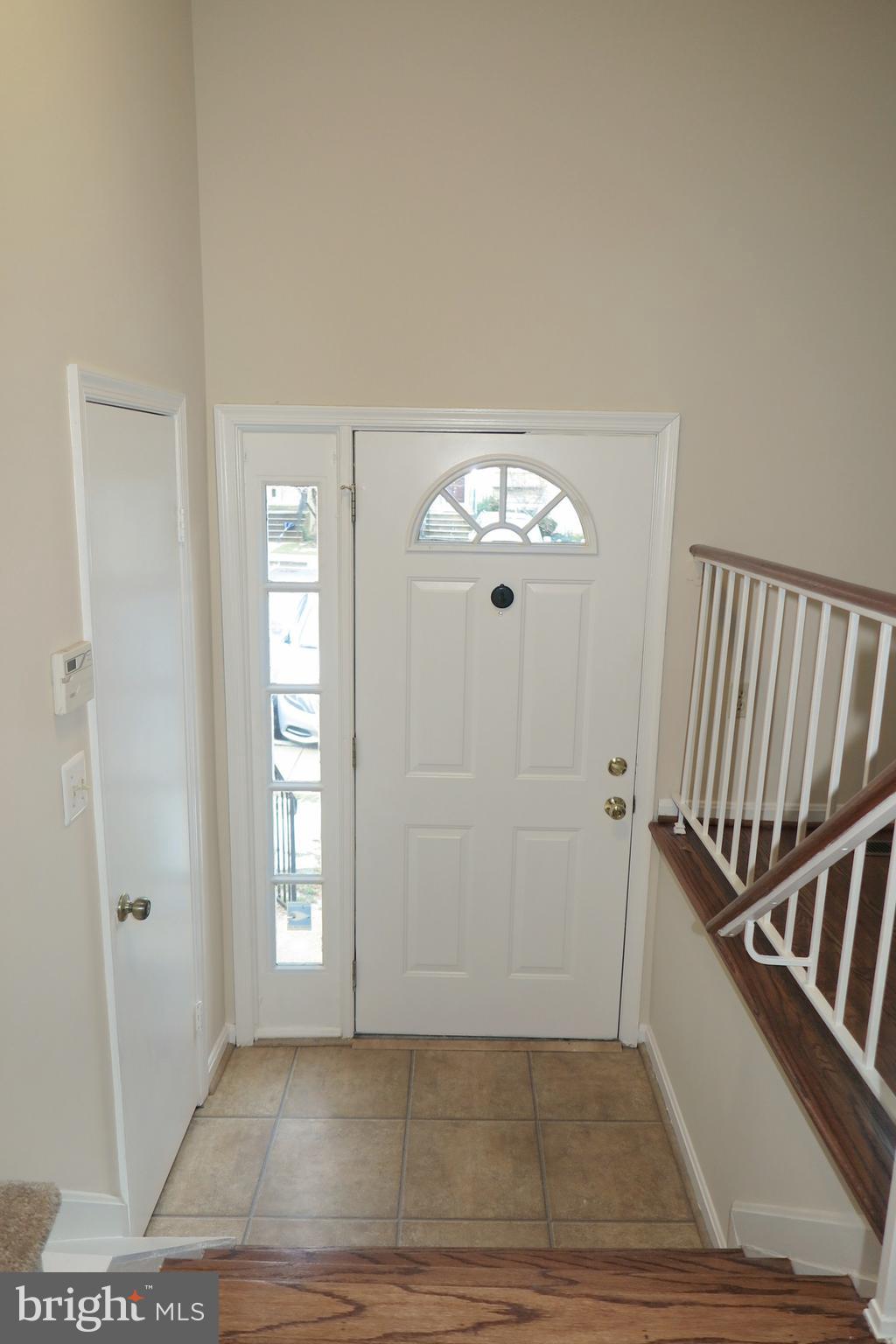 WILLIAMSBURG VILLAGE - Residential Lease