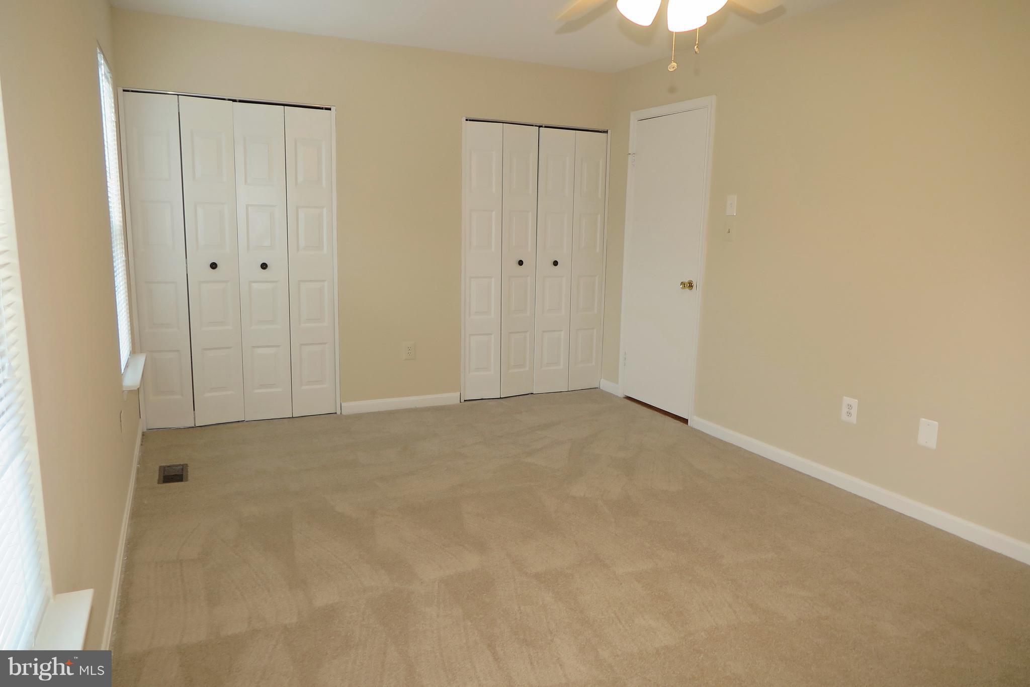 WILLIAMSBURG VILLAGE - Residential Lease