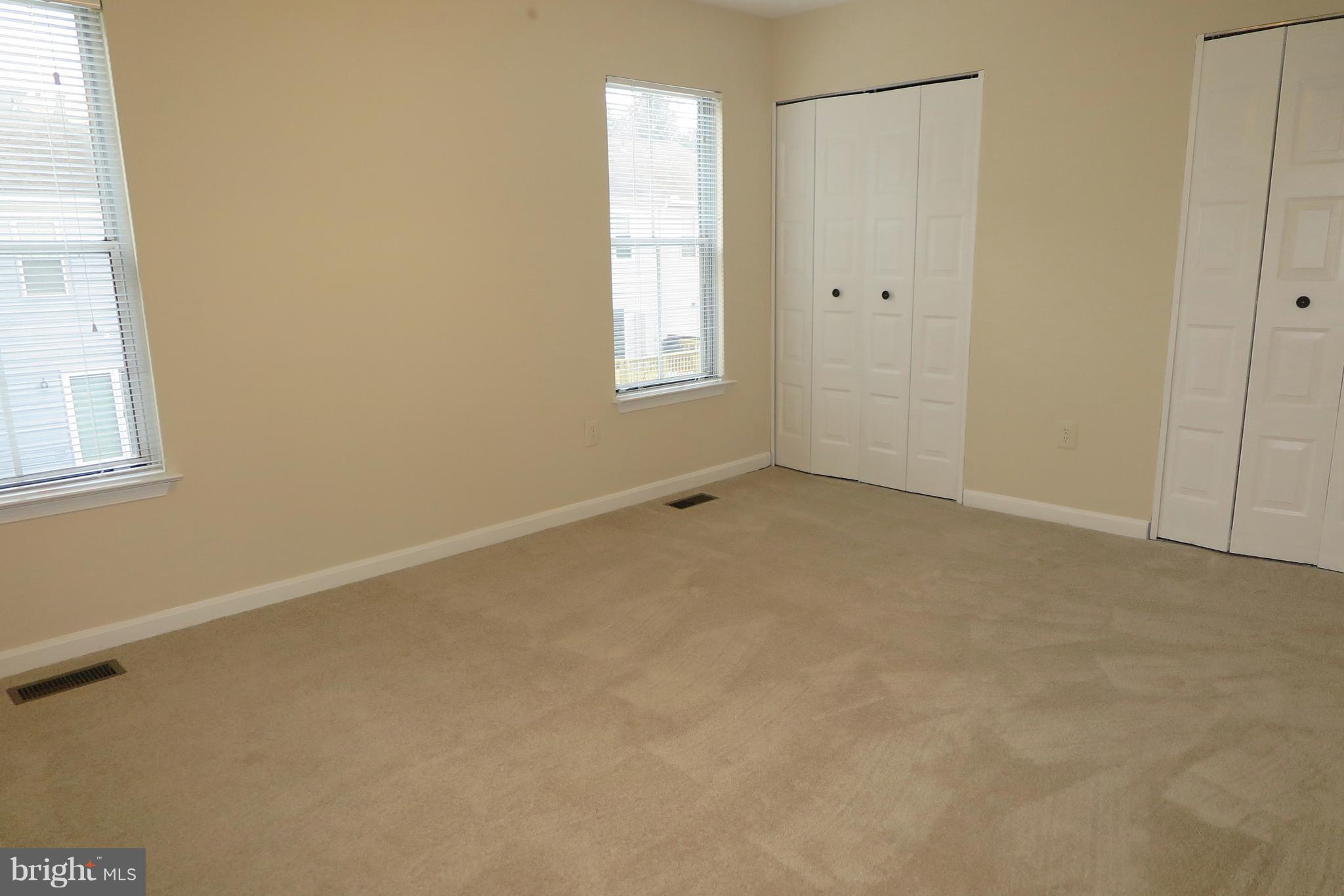 WILLIAMSBURG VILLAGE - Residential Lease