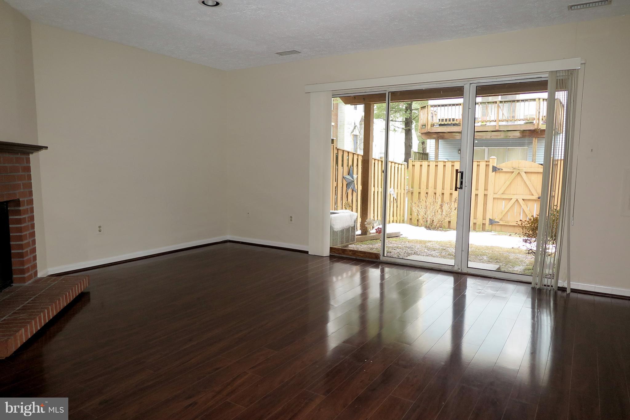 WILLIAMSBURG VILLAGE - Residential Lease