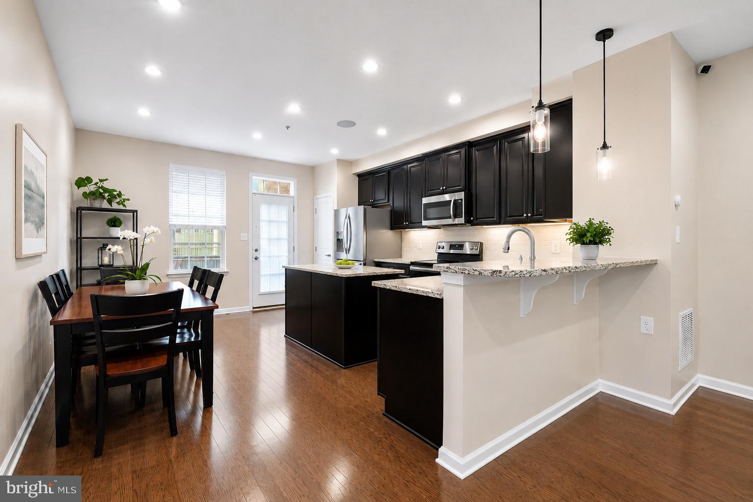 OLDHAM CROSSING - Residential