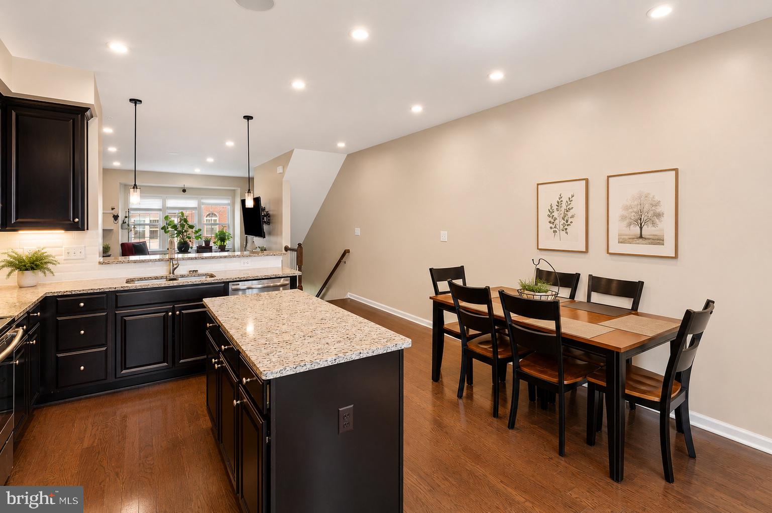 OLDHAM CROSSING - Residential