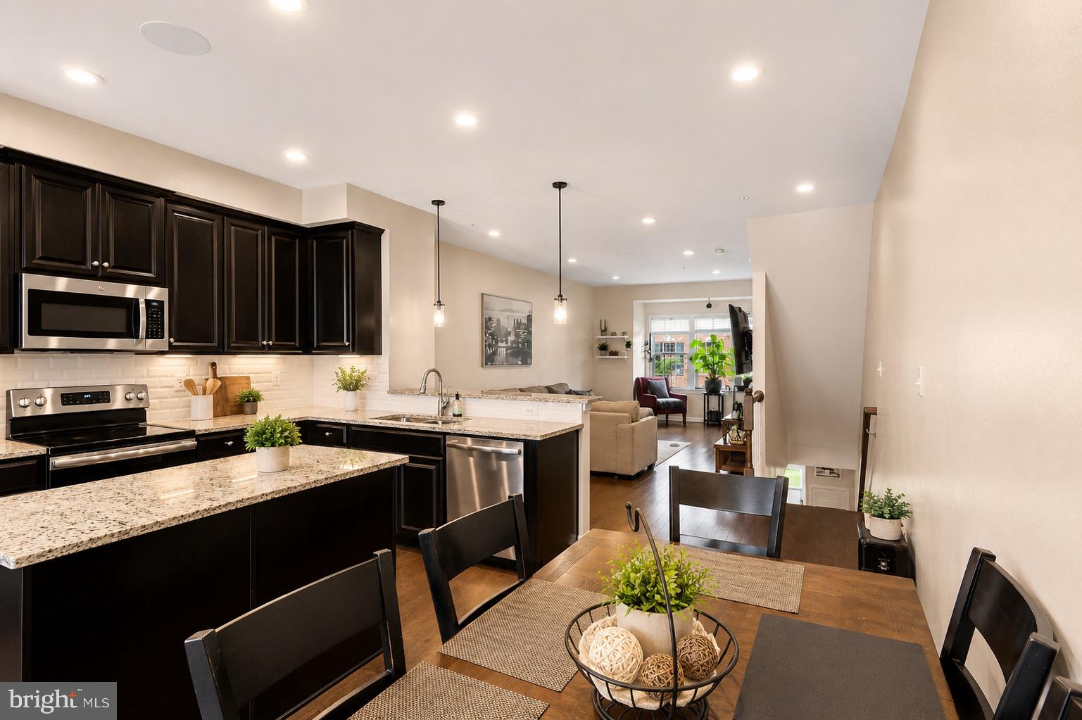OLDHAM CROSSING - Residential