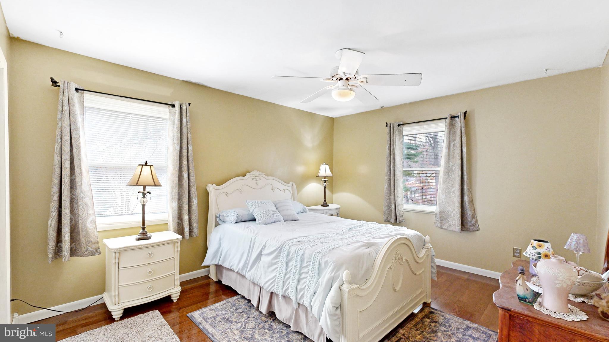 BROOKFIELD - Residential