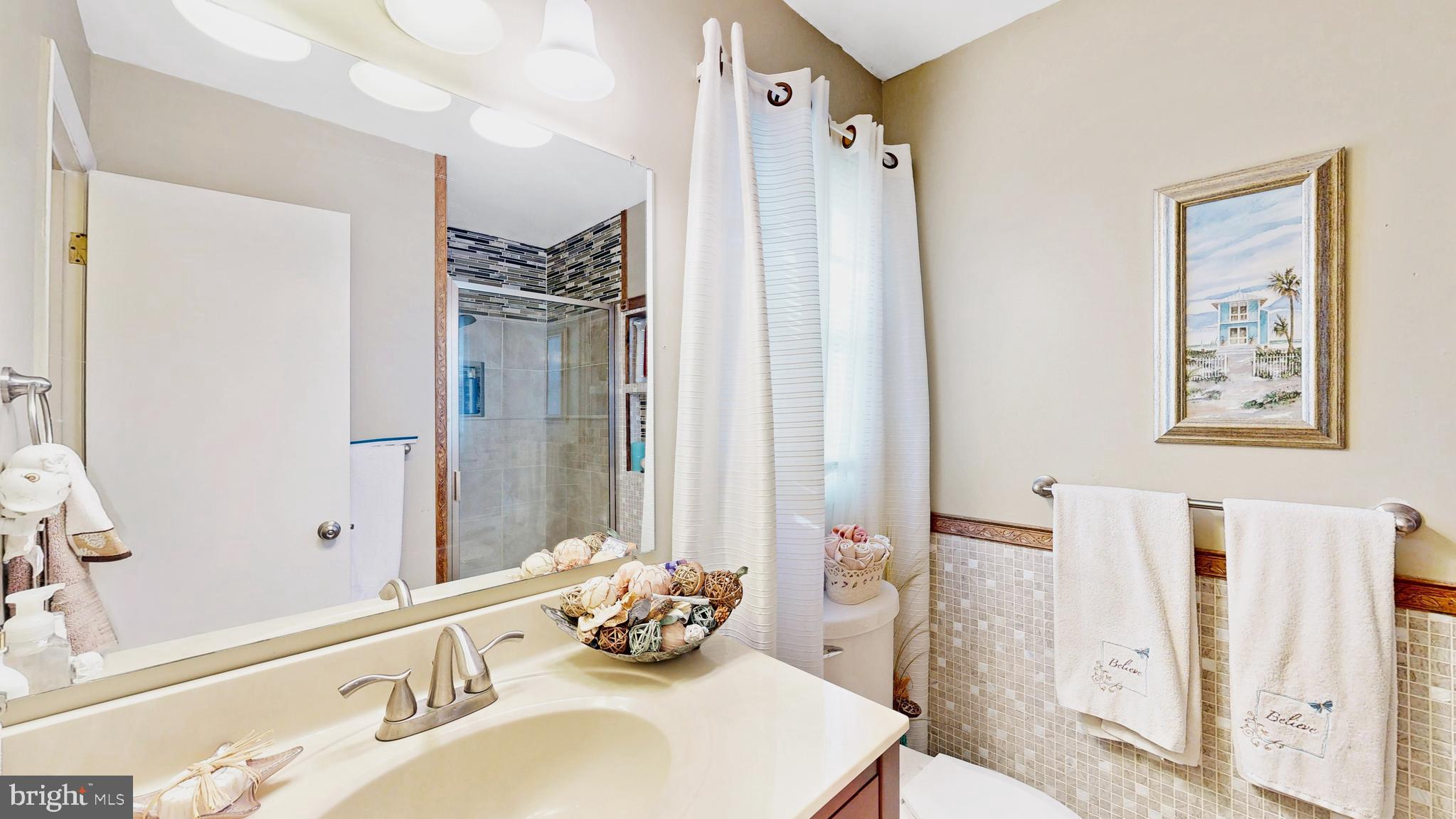 BROOKFIELD - Residential