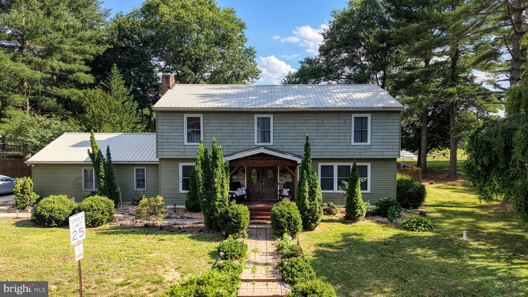 BROOKFIELD - Residential