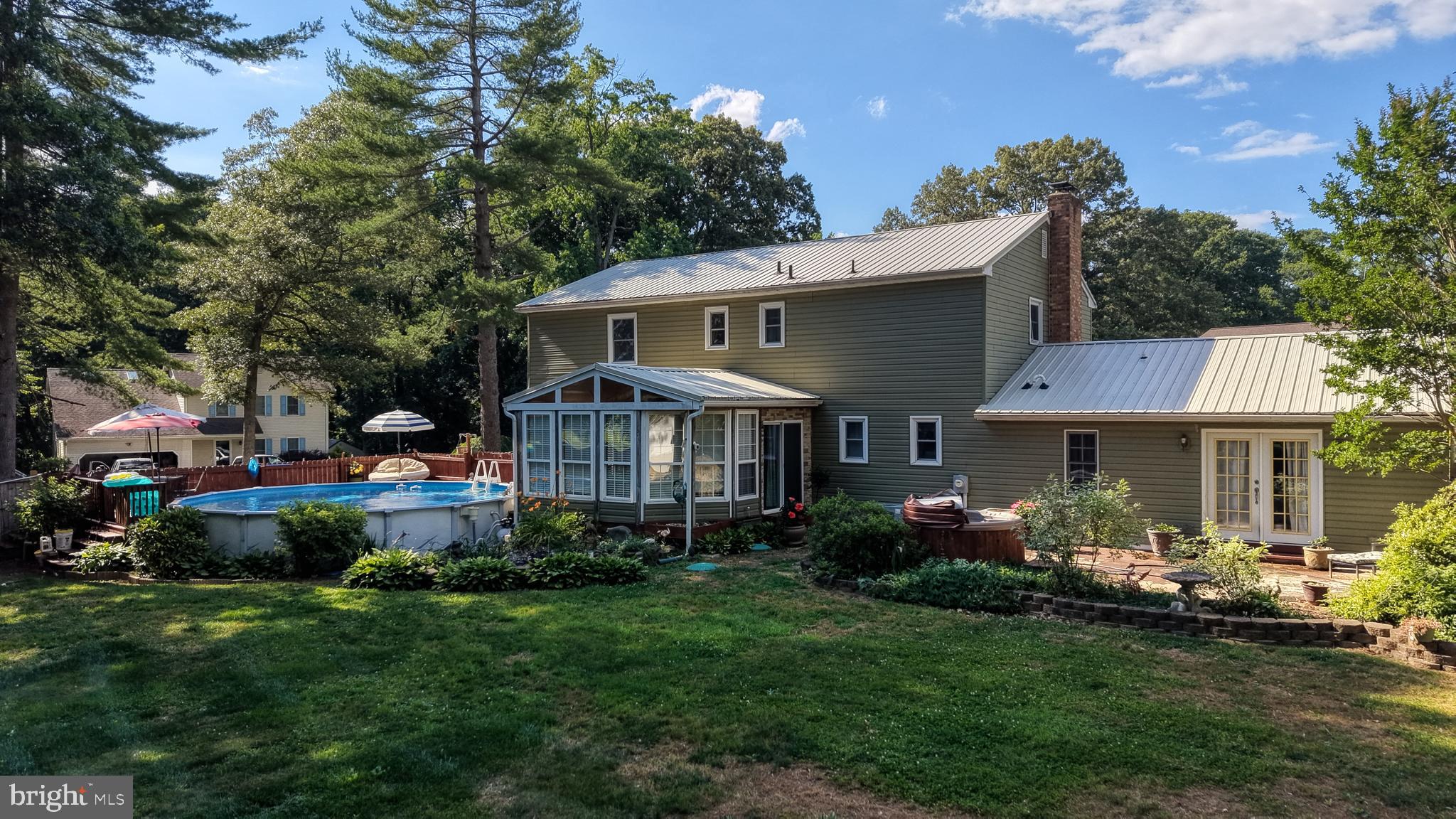 BROOKFIELD - Residential