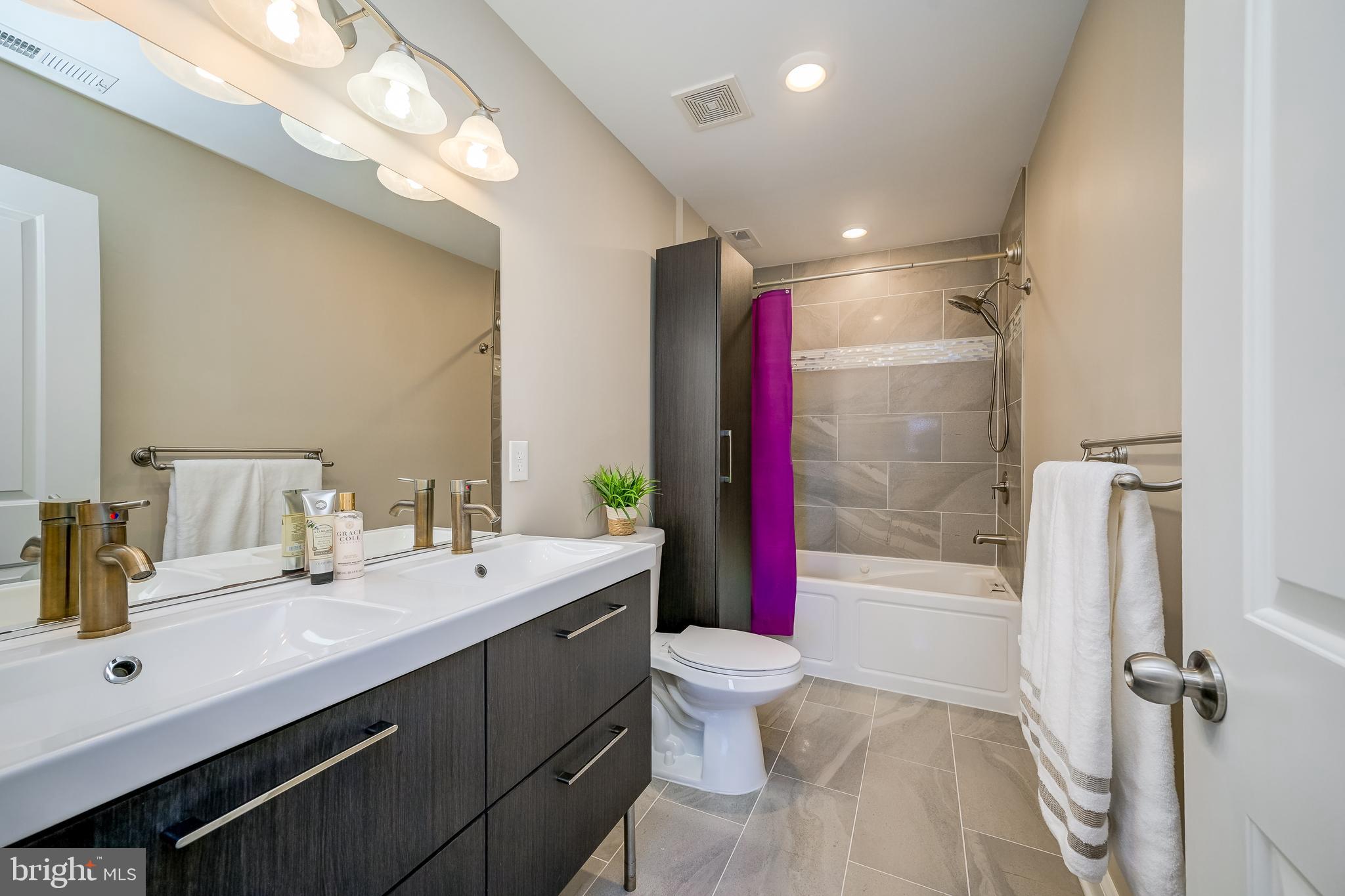 GLYNDON - Residential