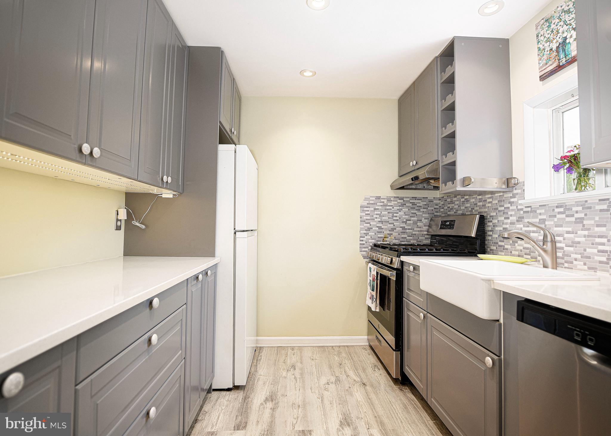 HAMILTON - Residential