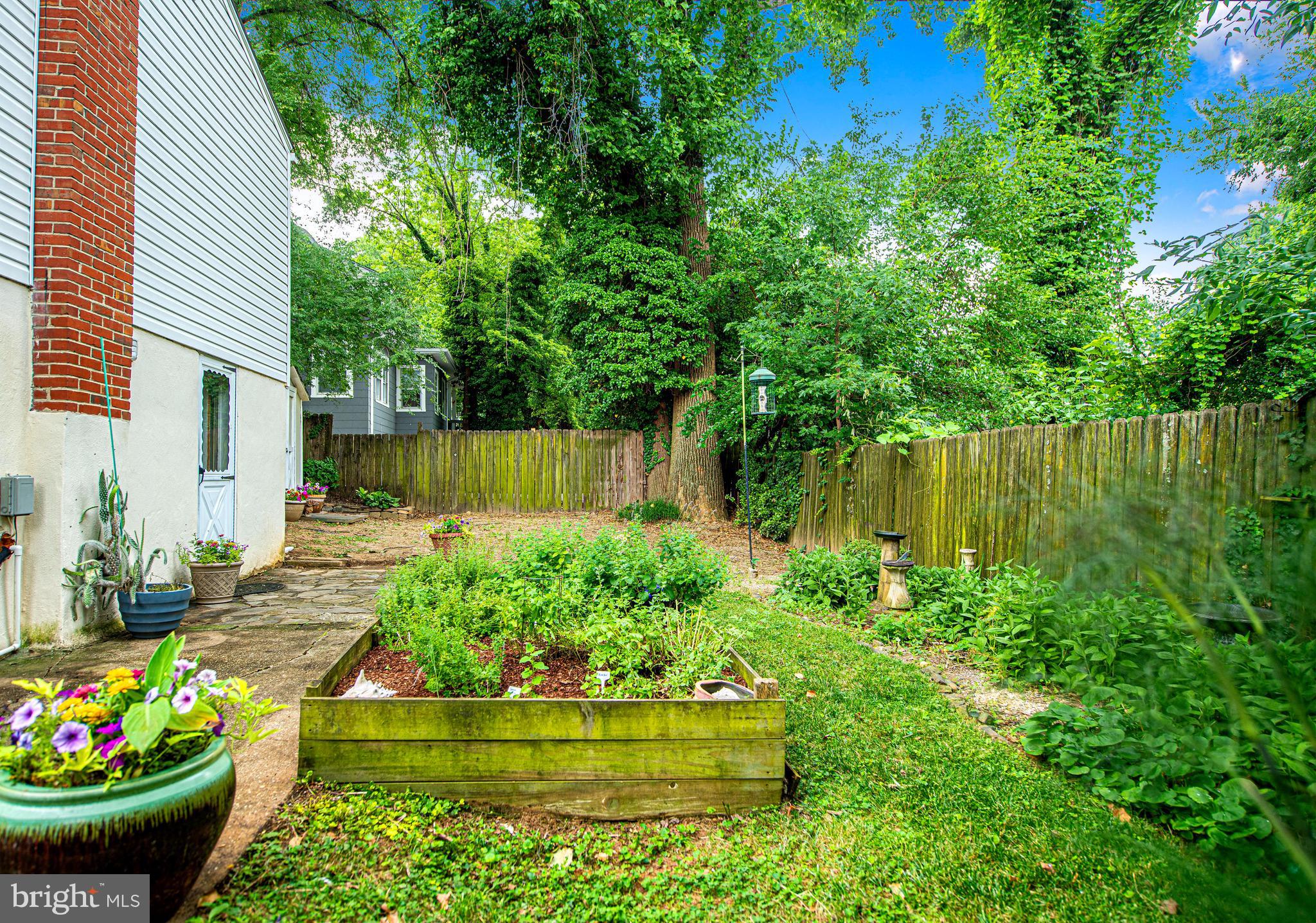 HAMILTON - Residential