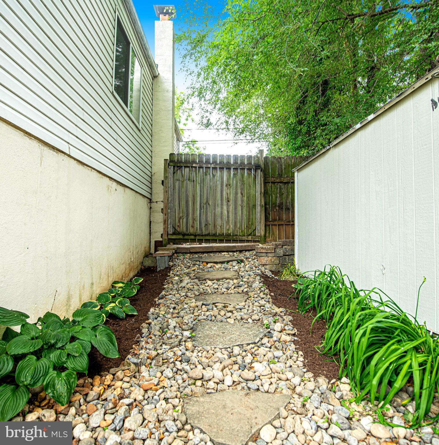 HAMILTON - Residential