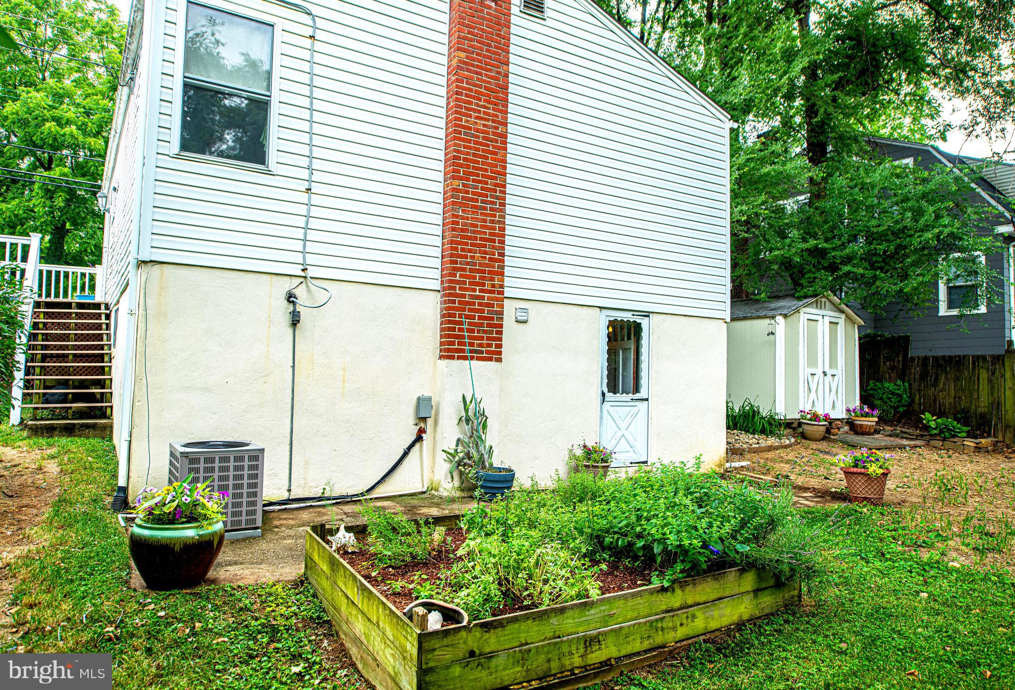 HAMILTON - Residential