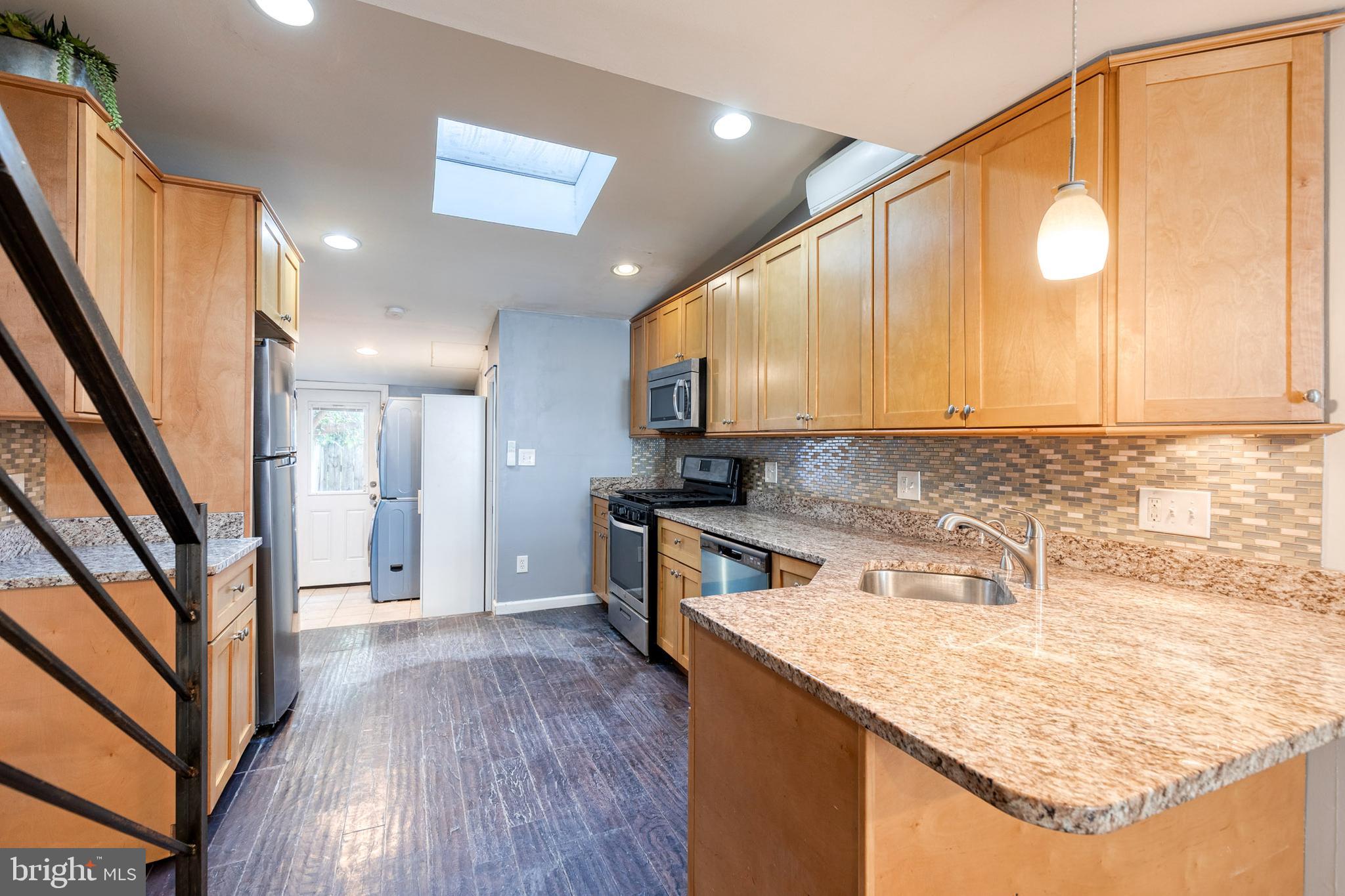 UPPER FELLS POINT - Residential