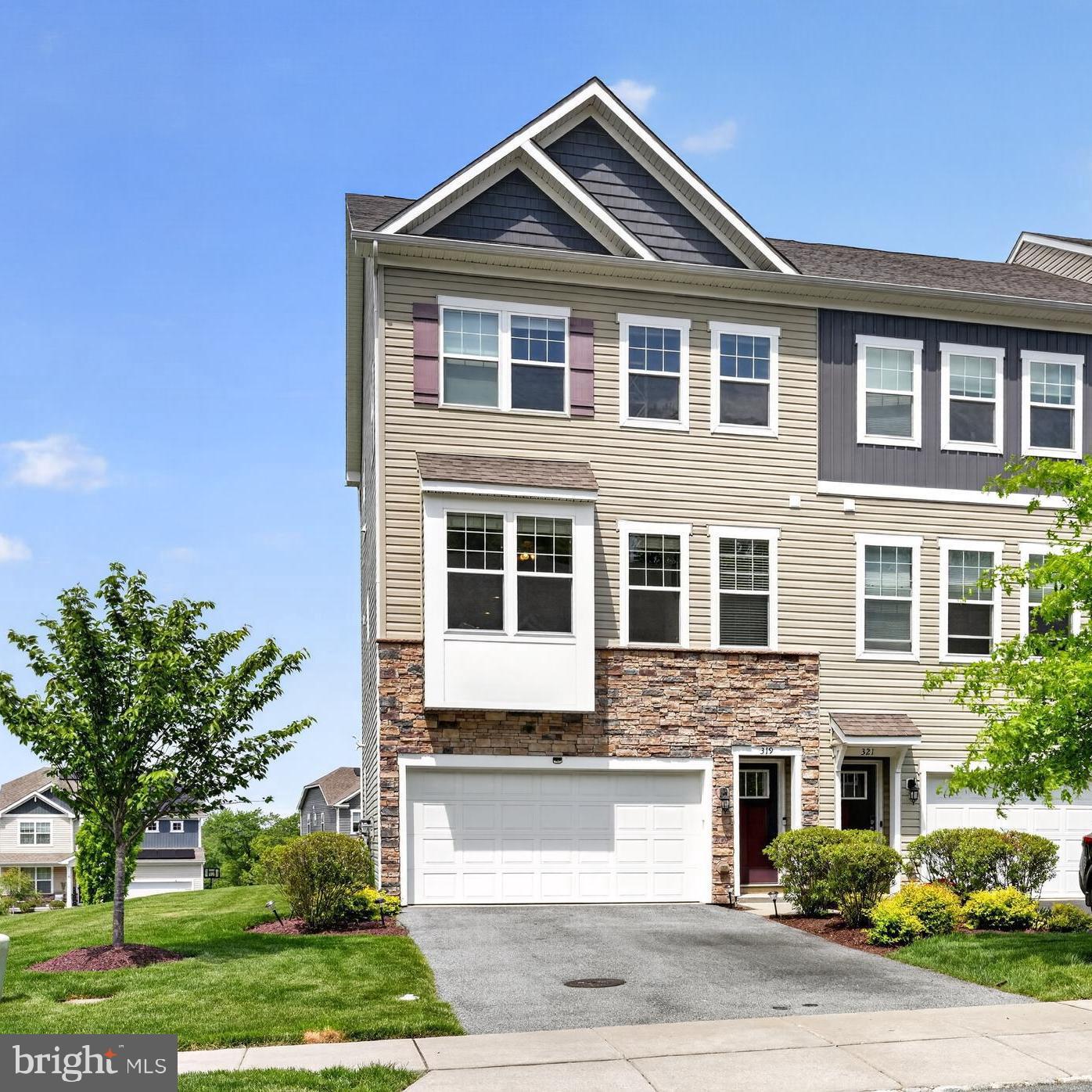 Welcome to 319 Dawson Pl in the desirable community of Dowlin Forge Station. This spacious end-unit townhome is located within the Award Winning Downingtown School District with Stem Academy and offers 3 bedrooms, 2.5 baths, 2 car garage, and 3 levels of finished living space! You’ll love the open layout with an abundance of natural light and 9ft ceilings. The kitchen features an oversized island, maple espresso cabinets, granite countertops, beautiful tile backsplash, recessed lighting, and stainless steel appliances. Off the dining room are sliders to the relaxing deck, perfect for the beautiful Chester County views! Upstairs, the owner's suite offers a large walk-in closet and an en suite with ceramic tile. Additional highlights include 2 bedrooms, a hall bath, and the convenience of a laundry room. The lower level finished space is perfect for a play room, gym or additional family room with access to the garage that is equipped with an electric vehicle charger (EVC) and sliders to a spacious back yard. You will not only enjoy this move in ready home, but your commute, as well. Dowlin Forge Station is conveniently located near shopping, parks and Routes 282, 30, 322 and PA Turnpike.  Make your appointment today or head out to the Open House on 6/27 from 12:00 - 2:00!