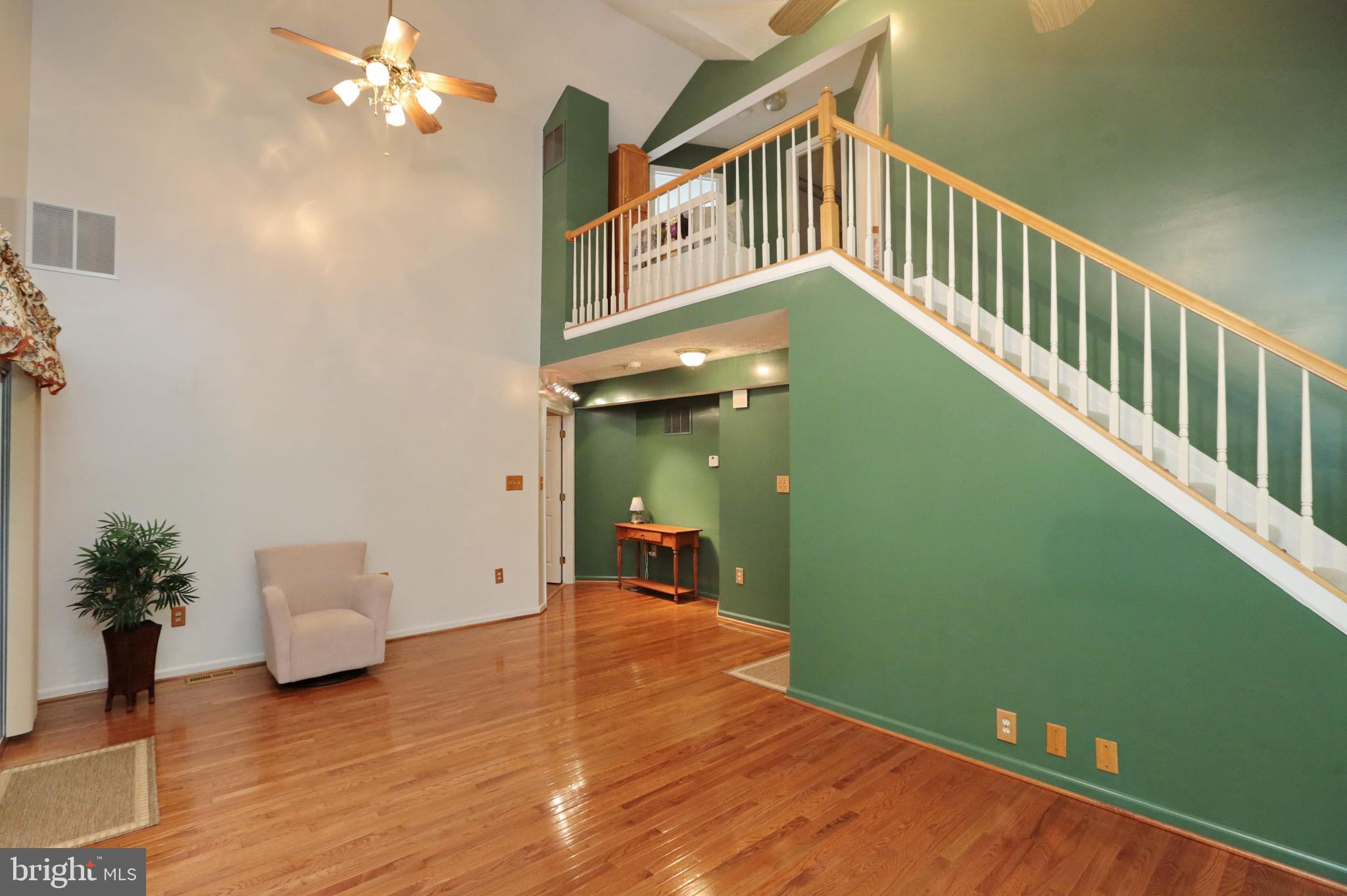 SPRINGHAVEN WOODS - Residential