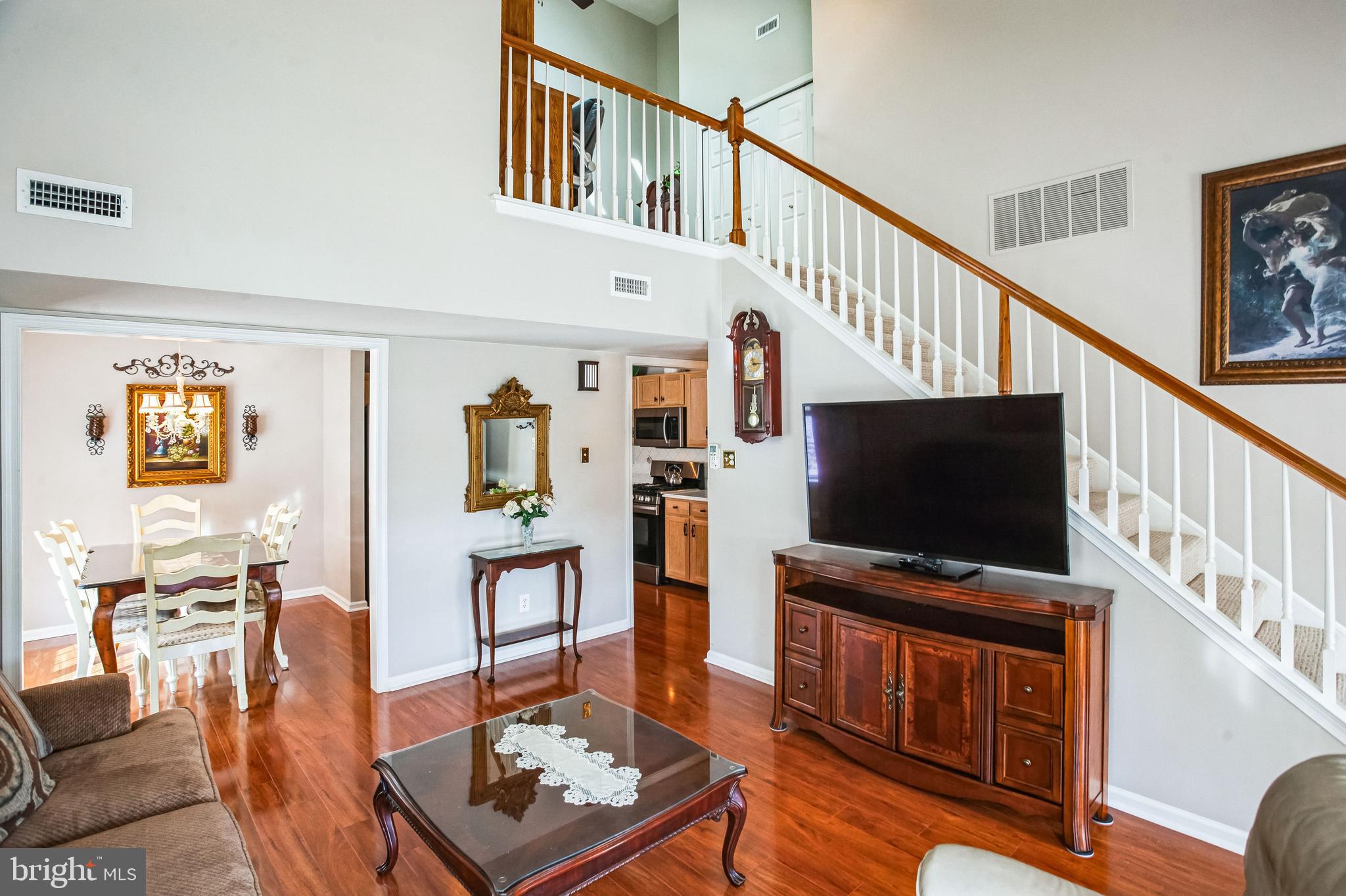 SALEM MANOR - Residential
