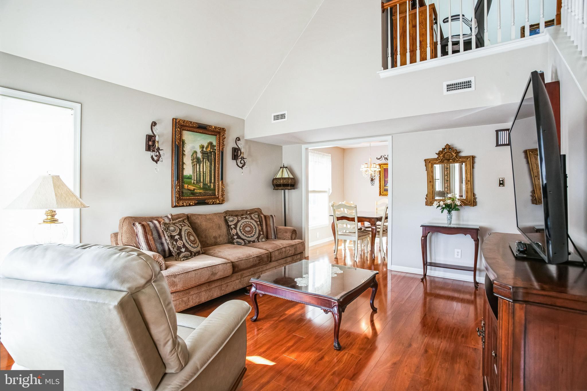 SALEM MANOR - Residential