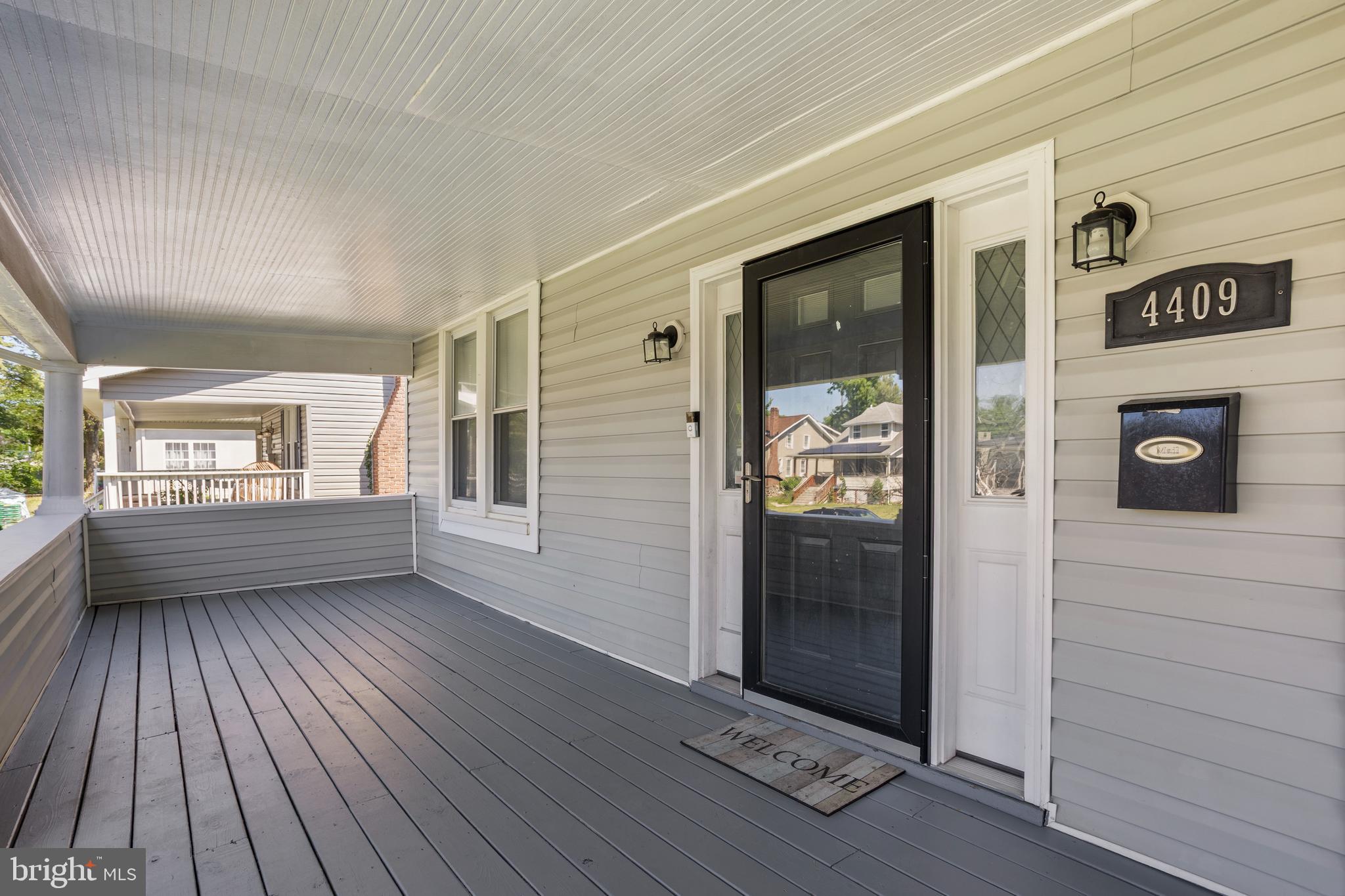 HOWARD PARK - Residential